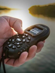Read more about the article Mastering the Minn Kota i-Pilot: A Beginner’s Guide to Effortless Boat Positioning and Navigation