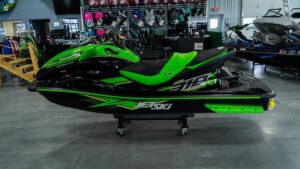 Read more about the article Ride the Waves in Style and Speed with the 2019 Kawasaki Jet Ski Ultra 310R