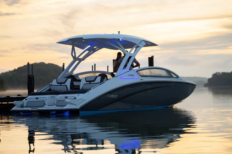 Read more about the article Top 7 Reasons Why You Should Consider Purchasing a Yamaha Jet Boat for Your Next Water Adventure
