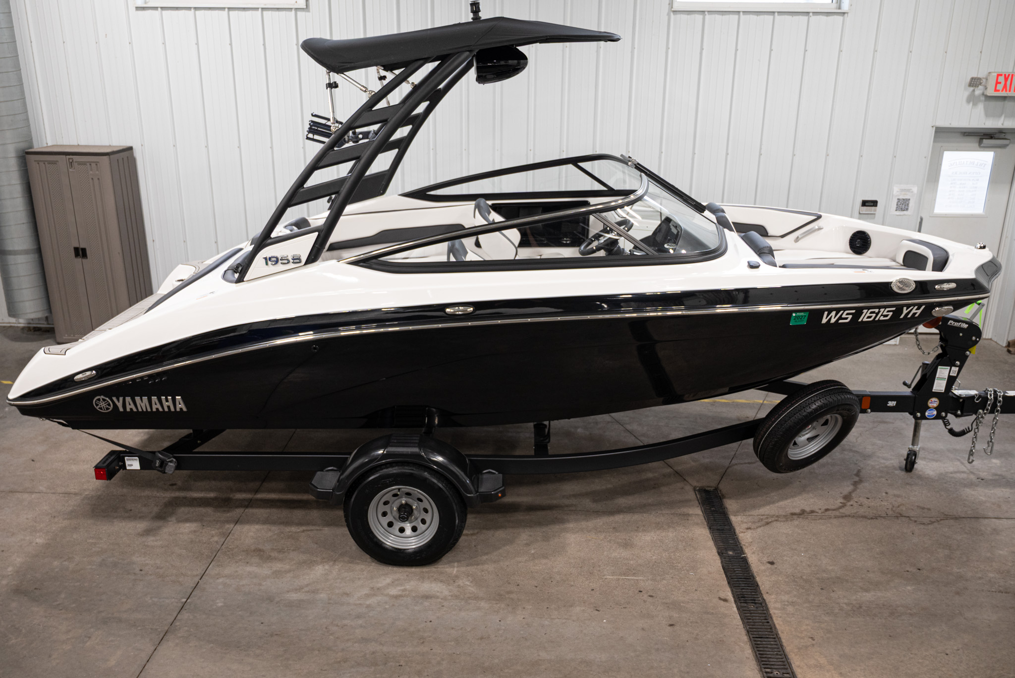 2024 Yamaha Boats 195S BOAT