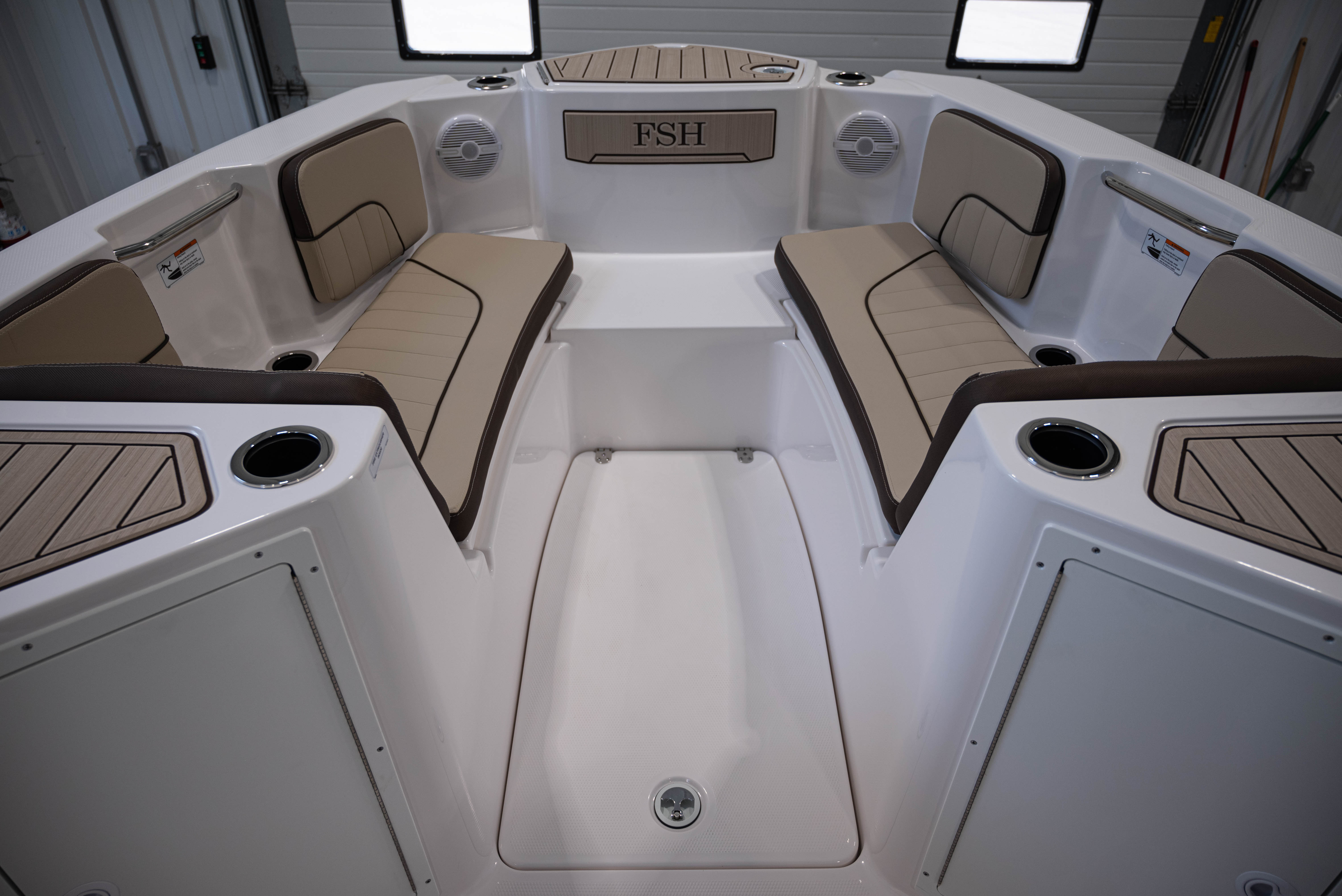 2025 Yamaha Boats 222 FSH Sport BOAT