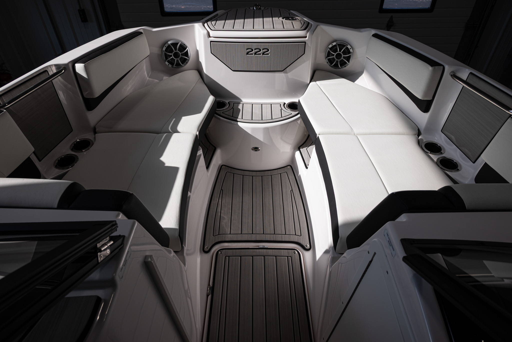 2025 Yamaha Boats 222S BOAT