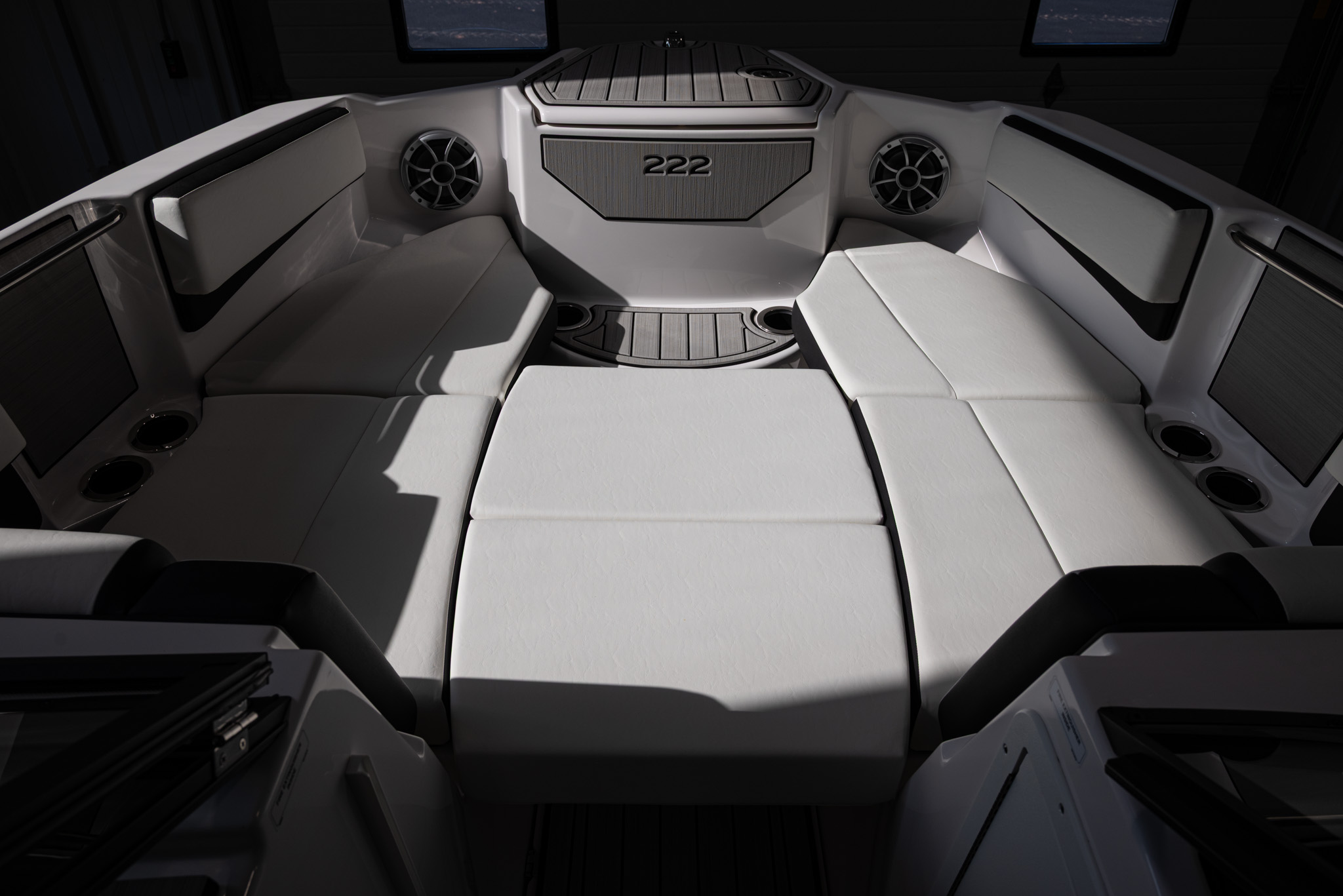 2025 Yamaha Boats 222S BOAT