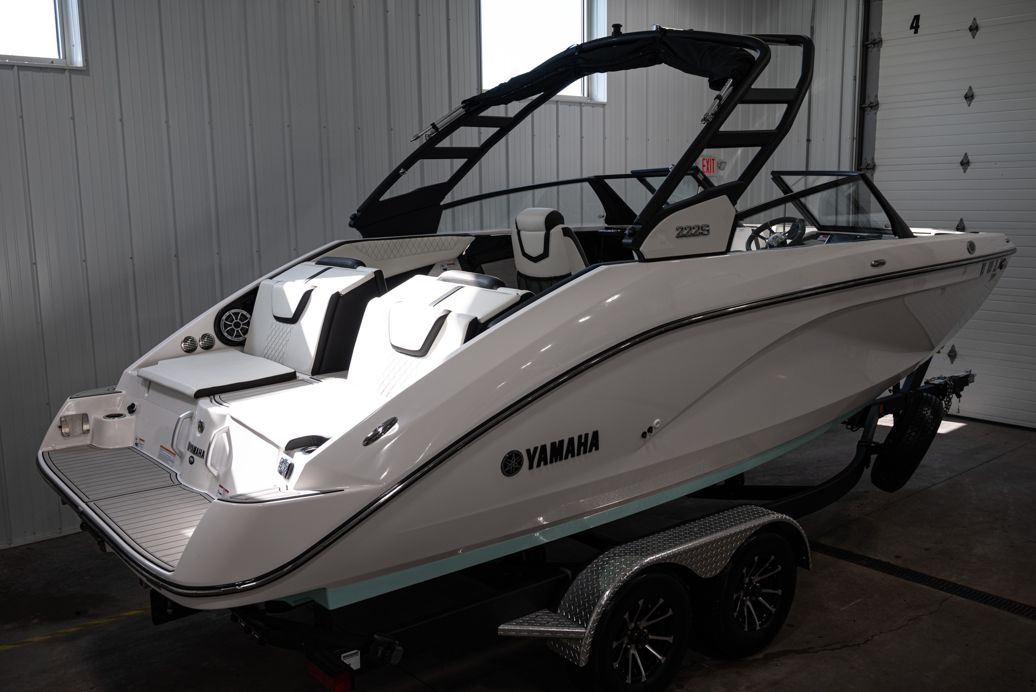 2025 Yamaha Boats 222S BOAT