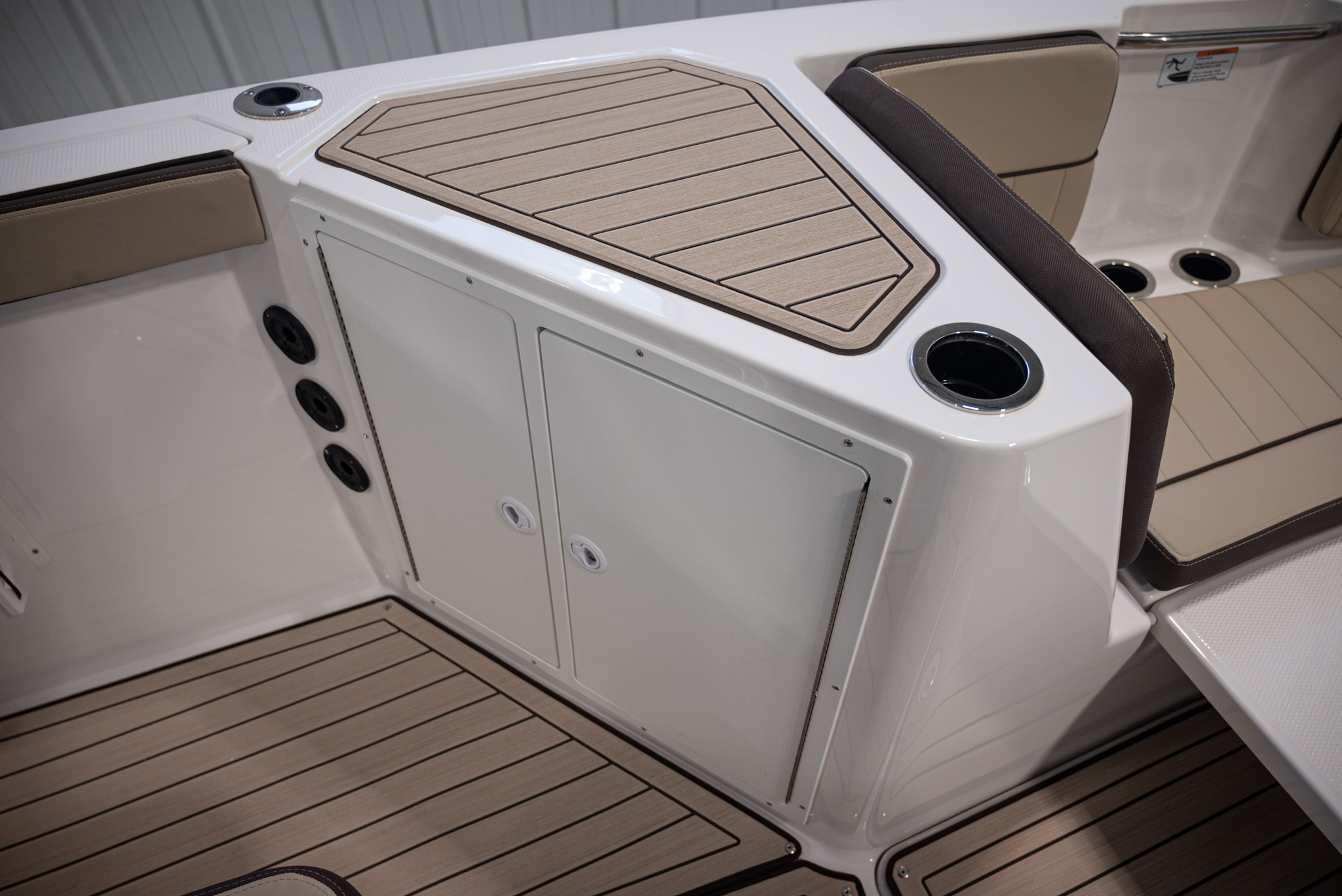 2026 Yamaha Boats 222 FSH Sport E BOAT
