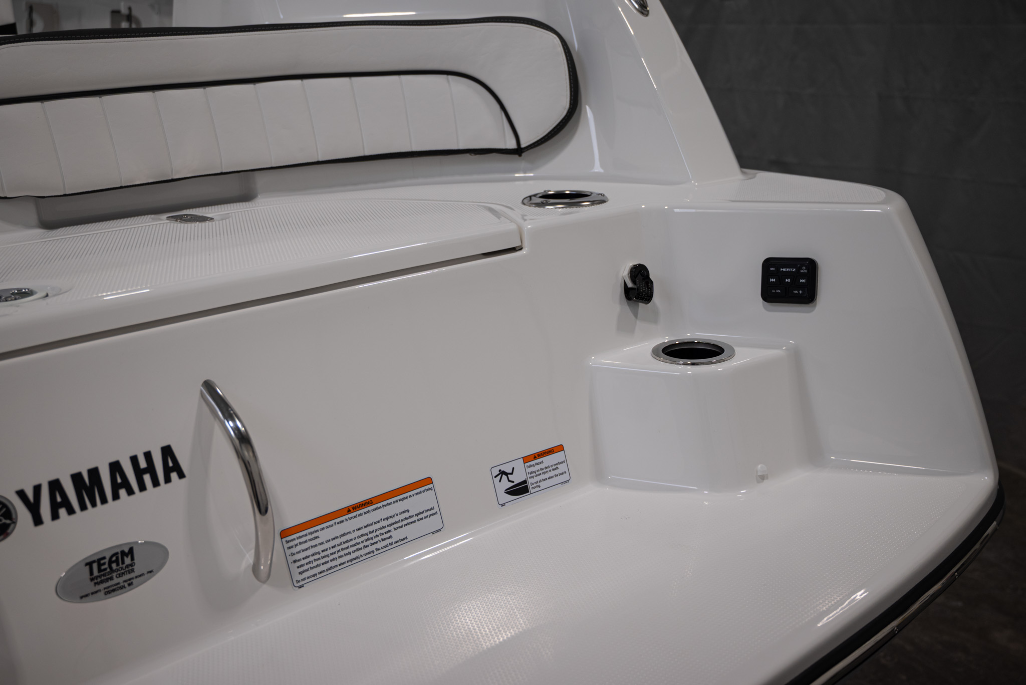 2026 Yamaha Boats 222 FSH Sport E BOAT