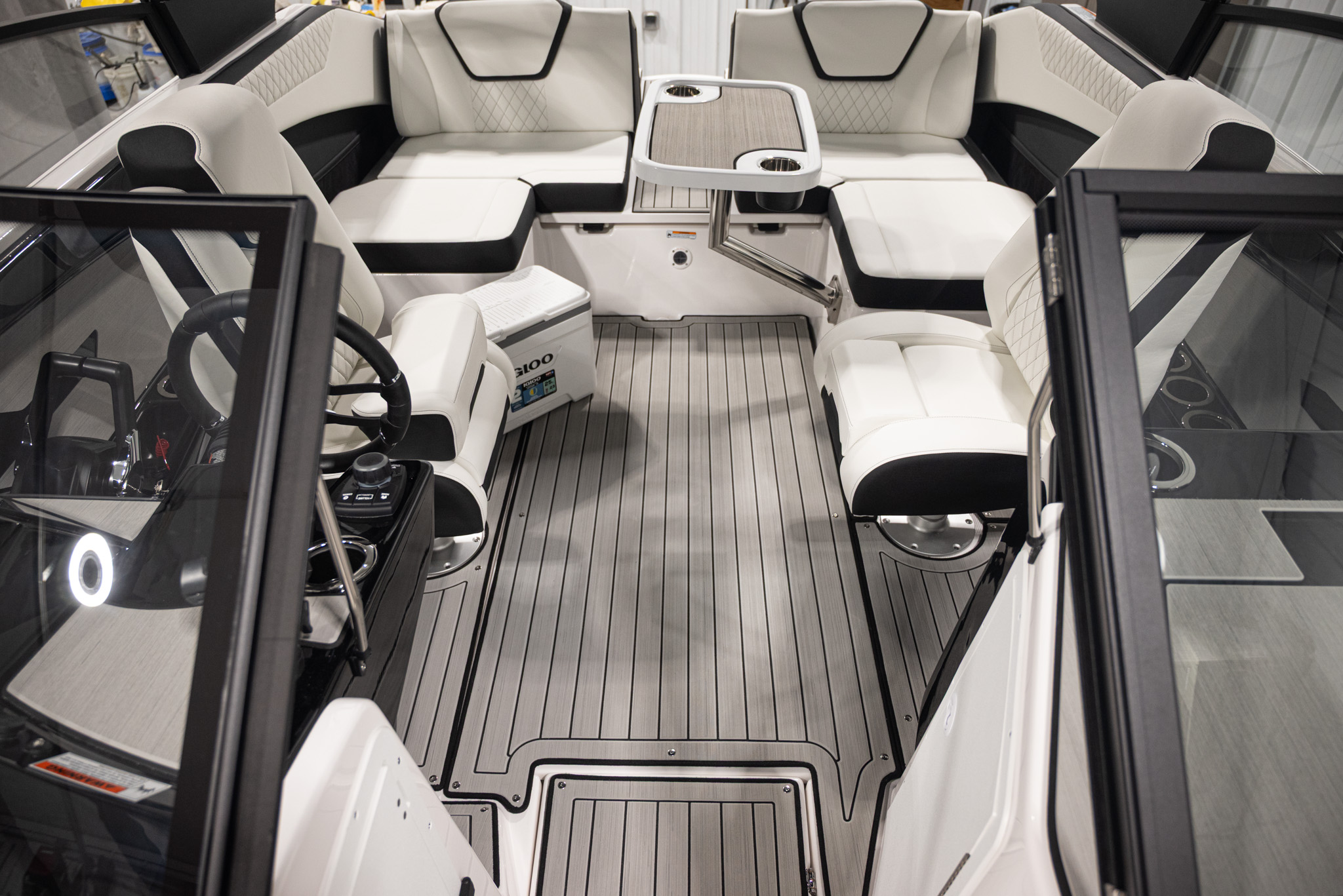 2026 Yamaha Boats 222S BOAT