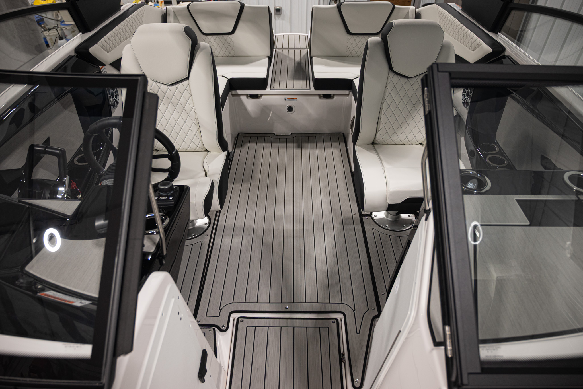 2026 Yamaha Boats 222S BOAT