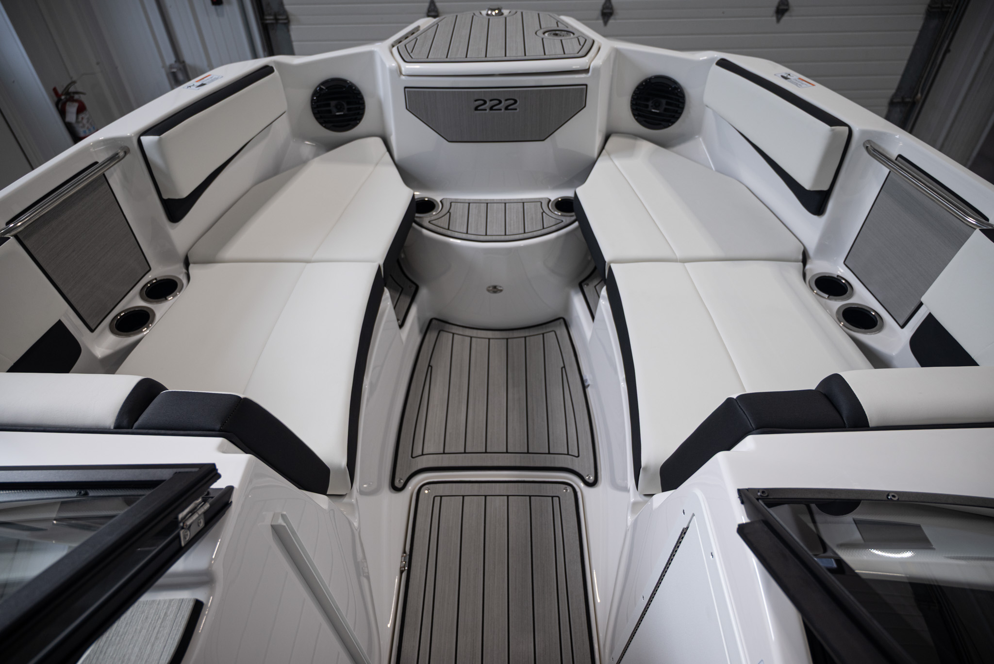 2026 Yamaha Boats 222SD BOAT