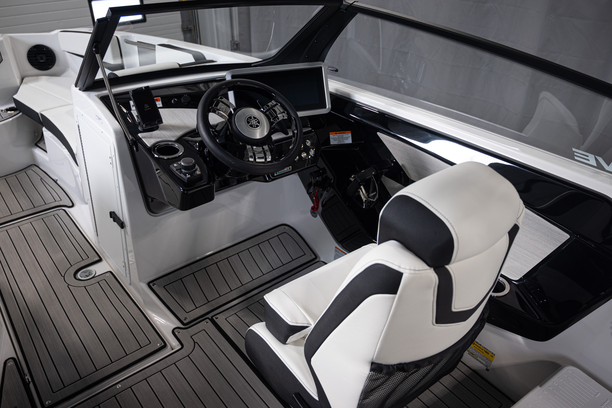 2026 Yamaha Boats 222SD BOAT