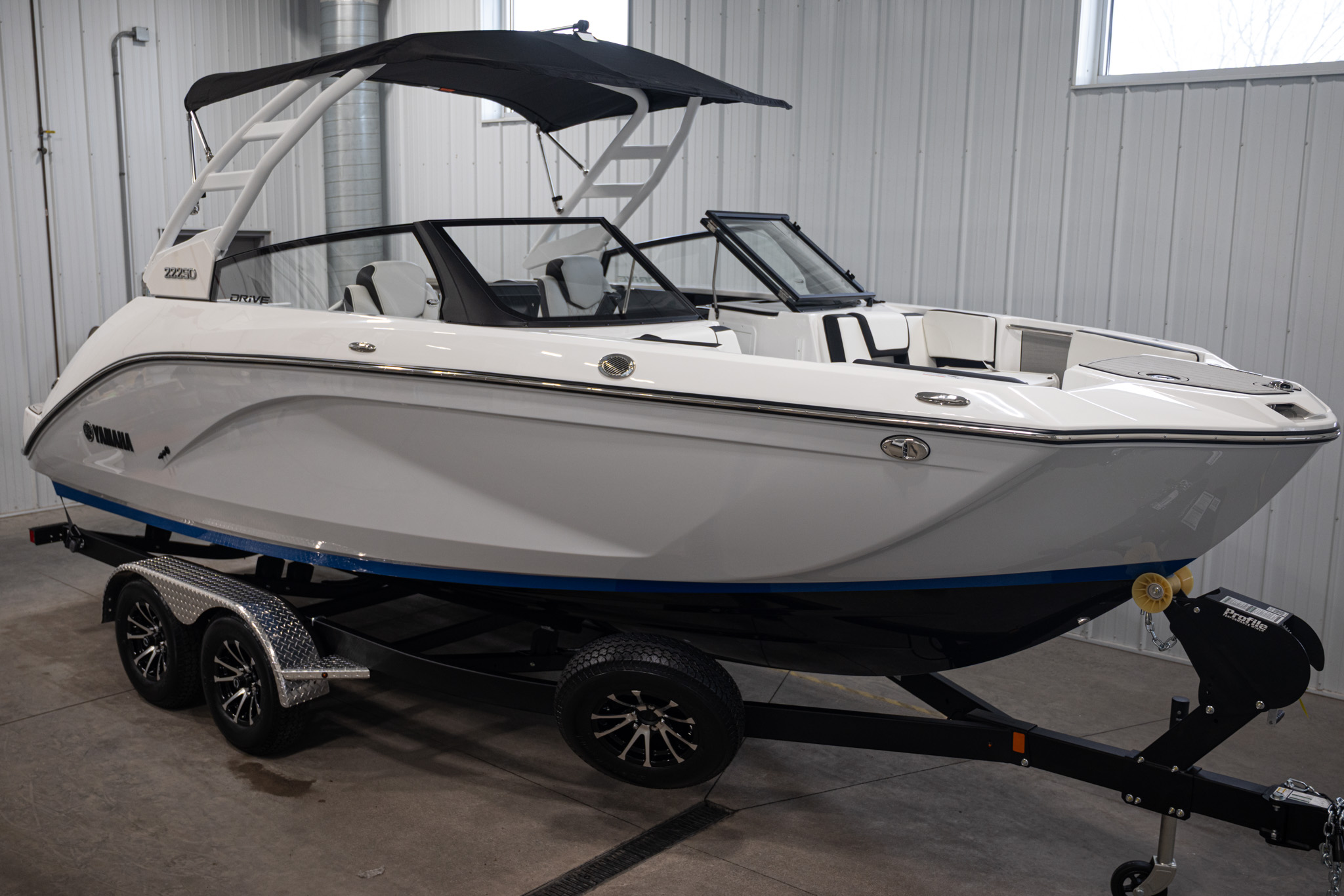 2026 Yamaha Boats 222SD BOAT