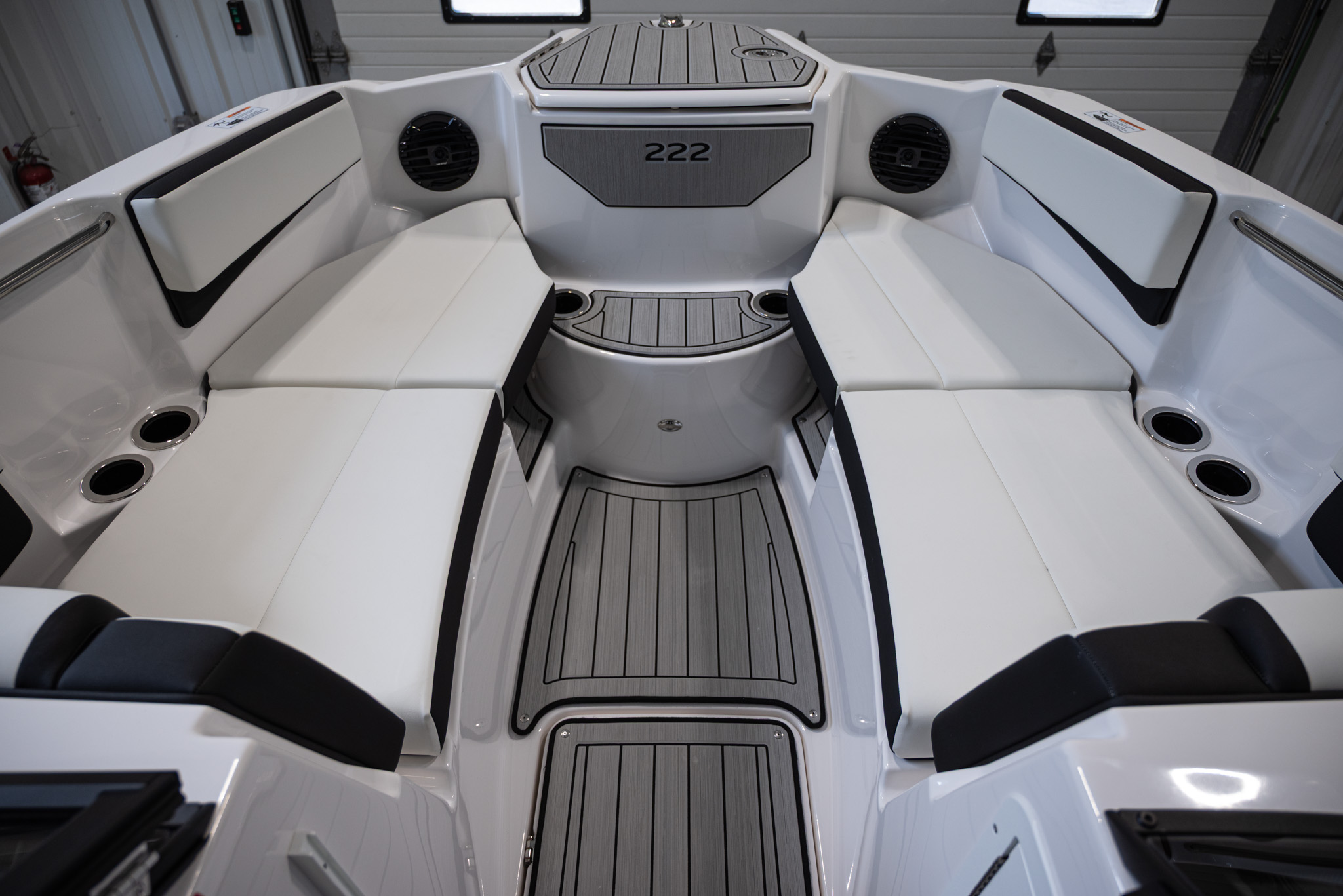 2026 Yamaha Boats 222SD BOAT