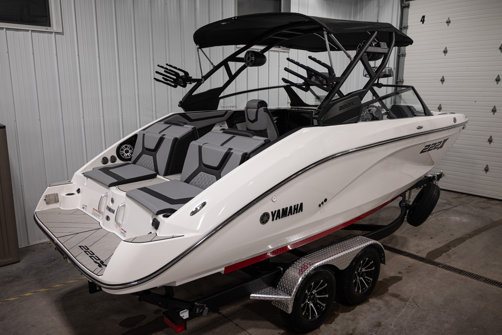 2026 Yamaha Boats 222XD BOAT