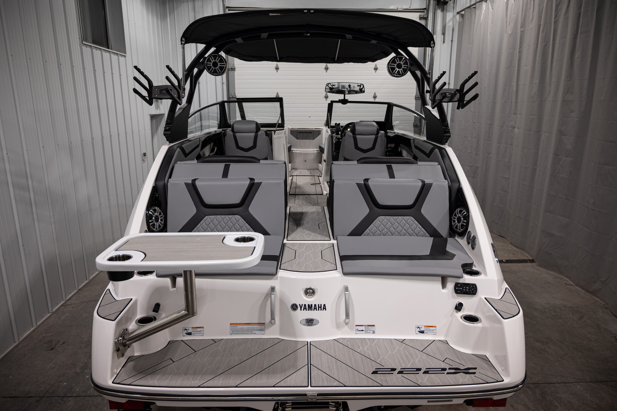 2026 Yamaha Boats 222XD BOAT
