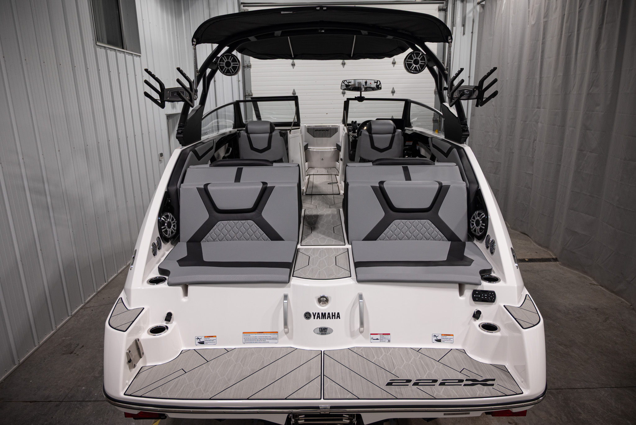 2026 Yamaha Boats 222XD BOAT