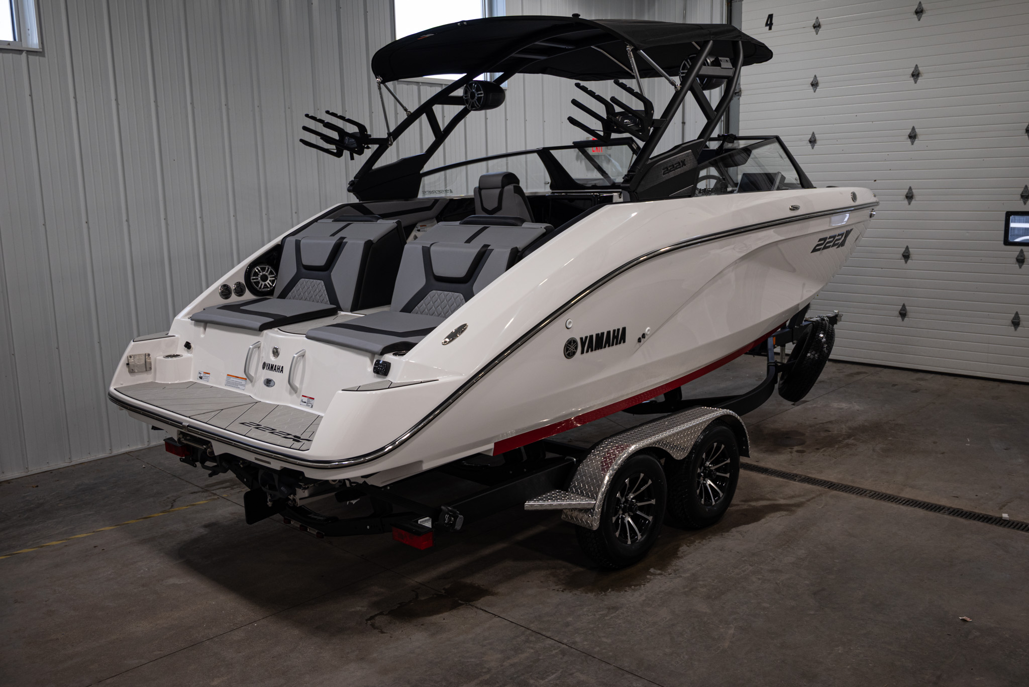 2026 Yamaha Boats 222XE BOAT