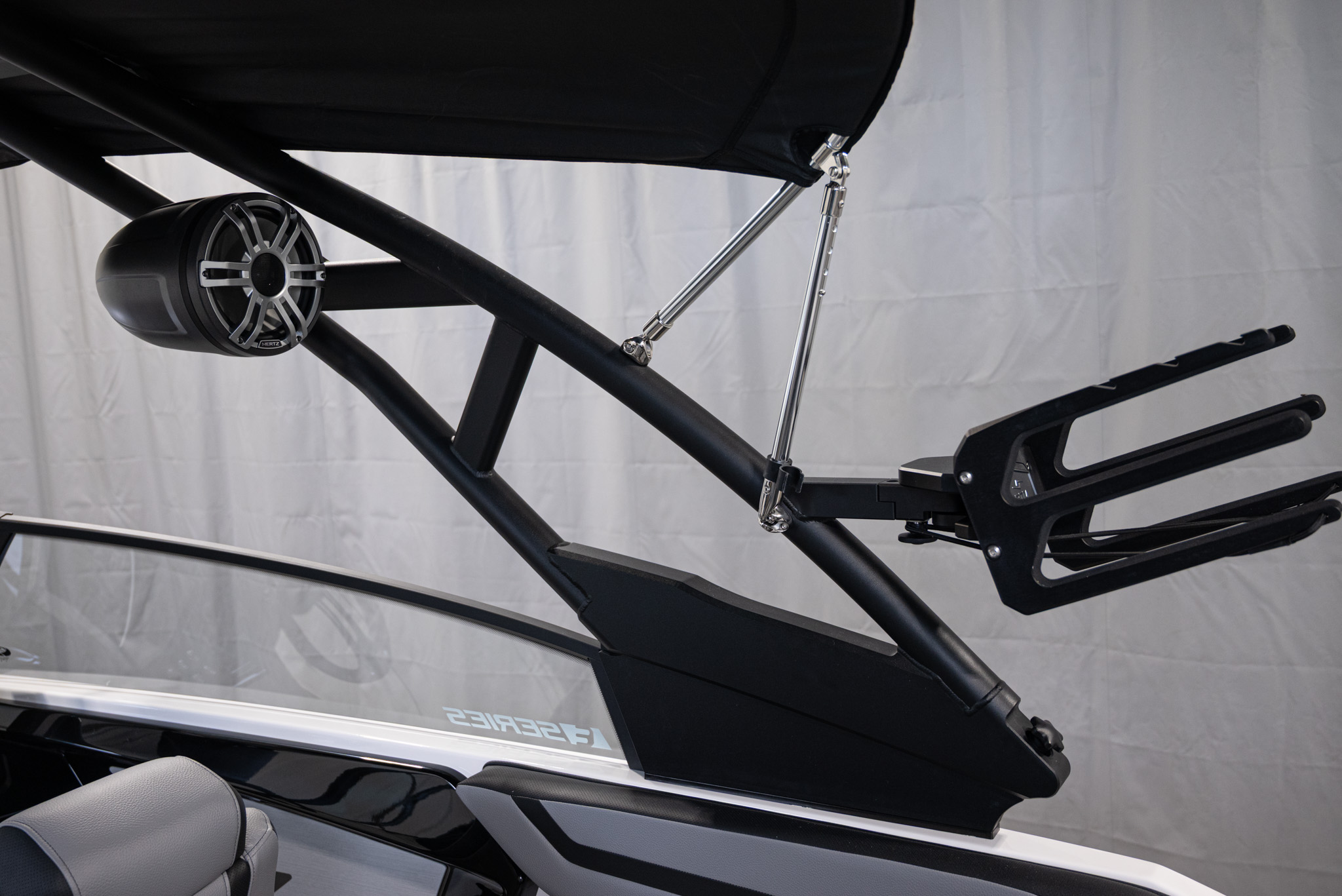 2026 Yamaha Boats 222XE BOAT