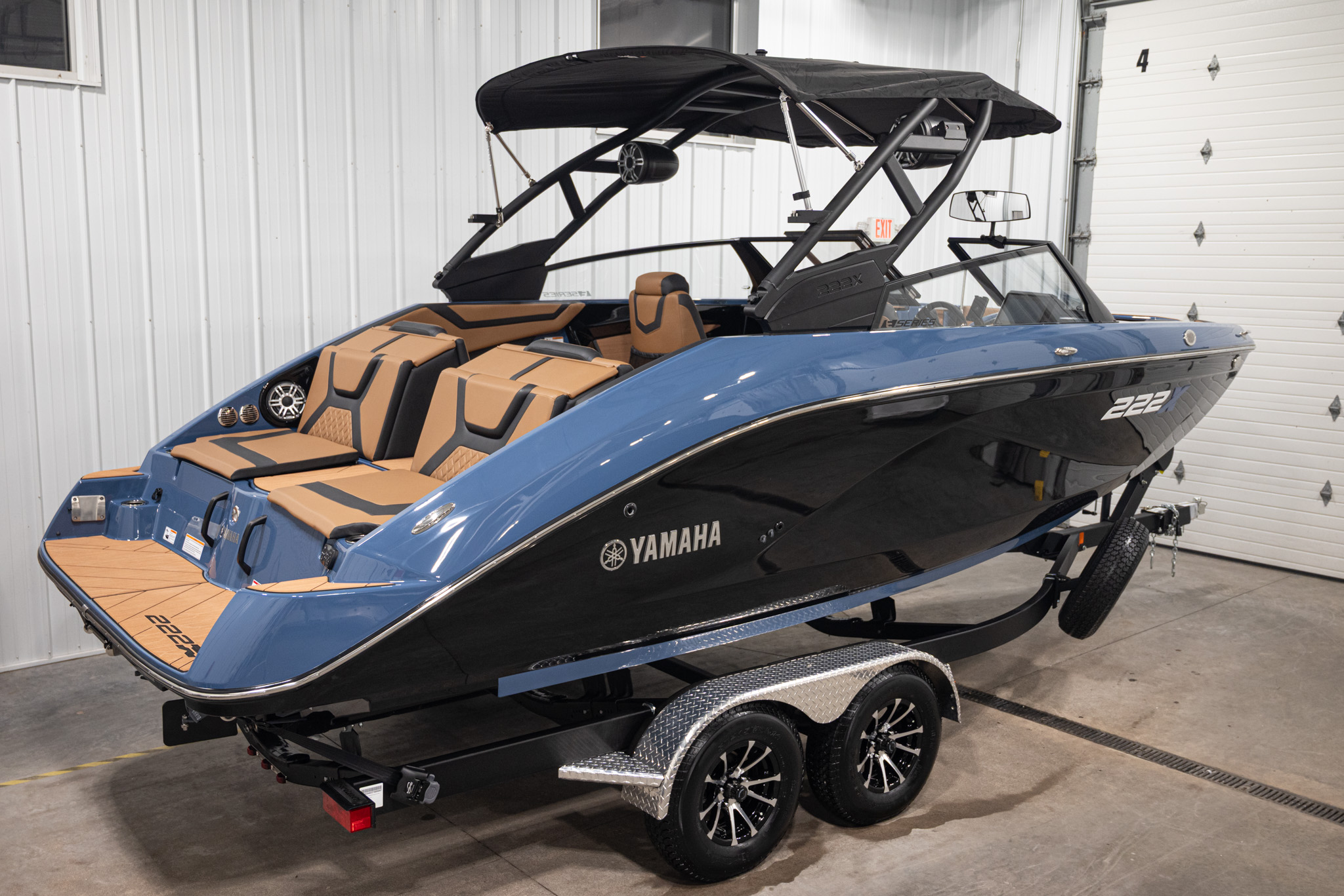 2026 Yamaha Boats 222XE BOAT
