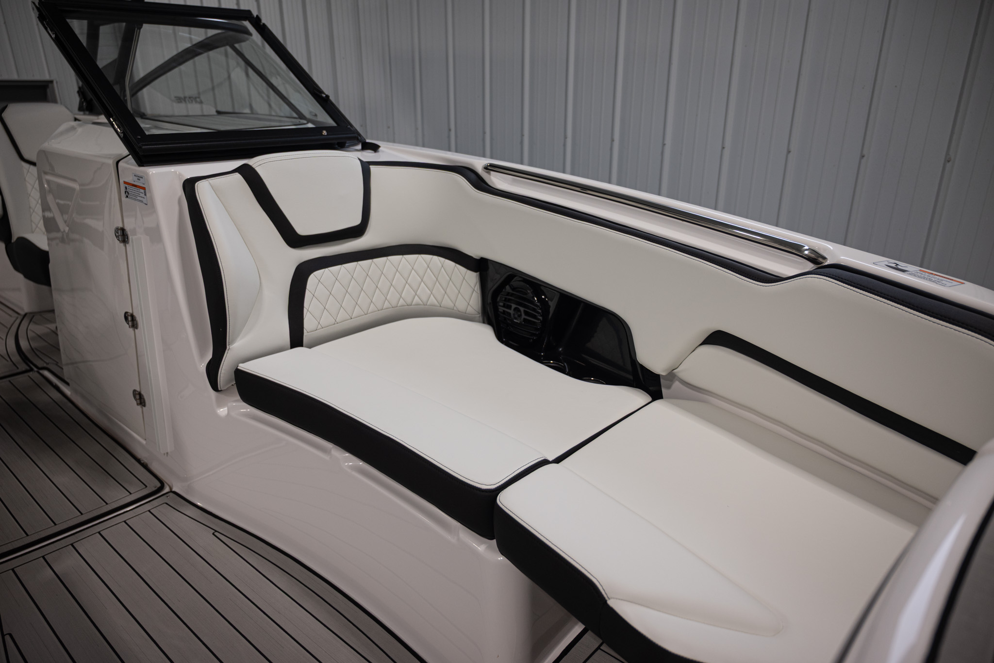 2026 Yamaha Boats 252SD BOAT