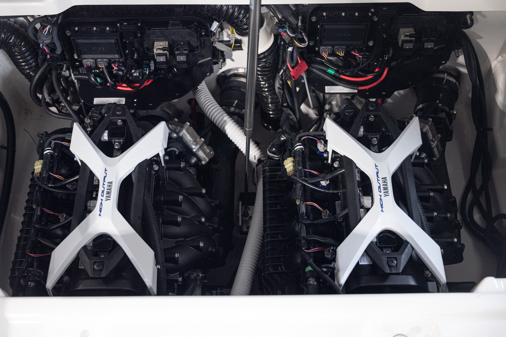2026 Yamaha Boats 252SD BOAT