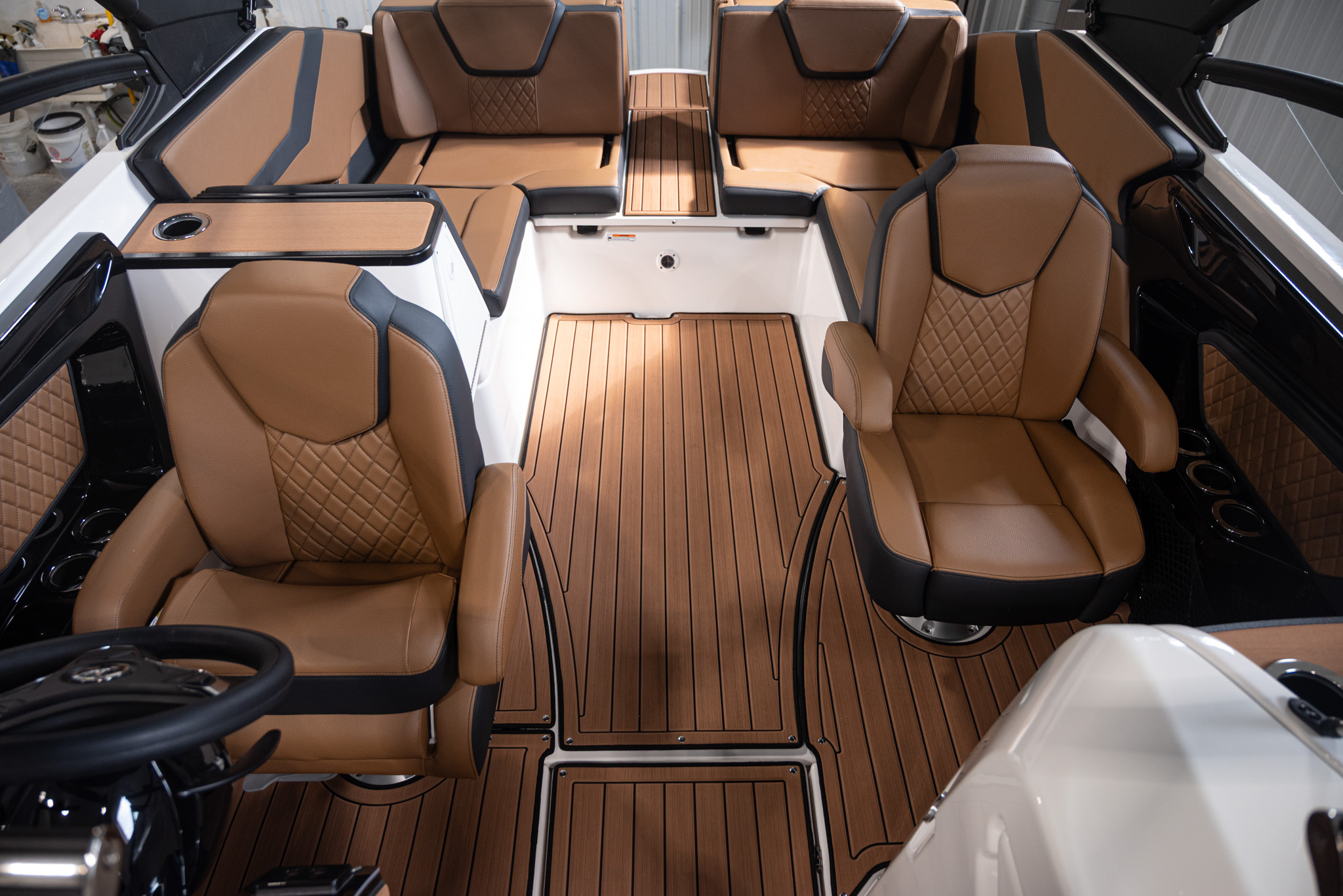 2026 Yamaha Boats 252SD BOAT