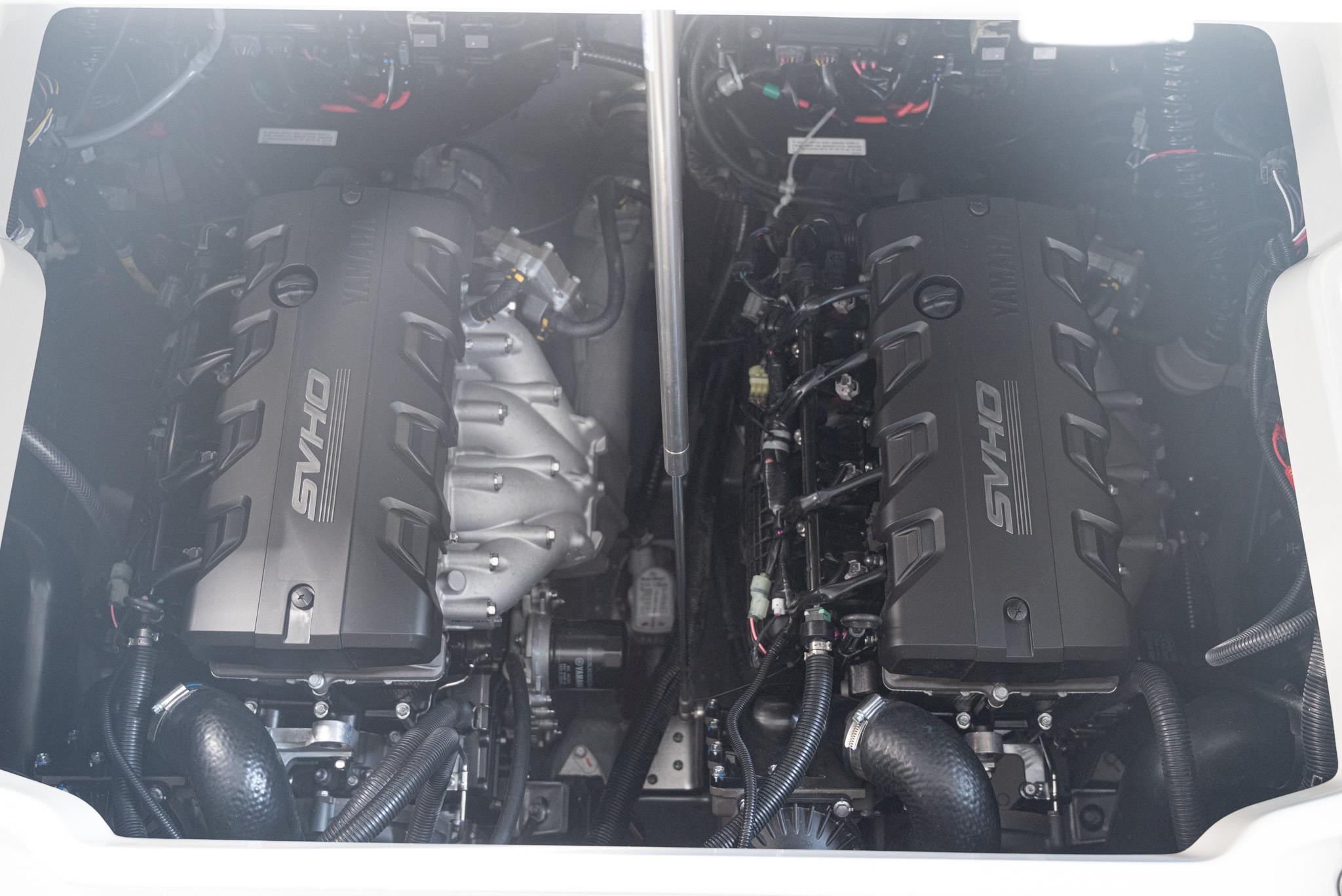 2026 Yamaha Boats 255 FSH Sport H BOAT