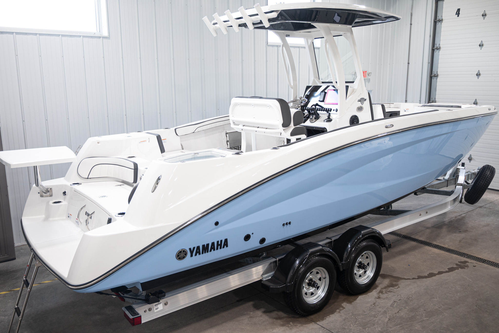 2026 Yamaha Boats 255 FSH Sport H BOAT