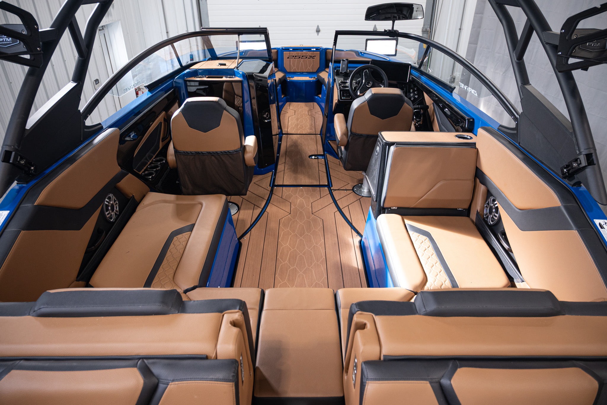 2026 Yamaha Boats 255XD BOAT