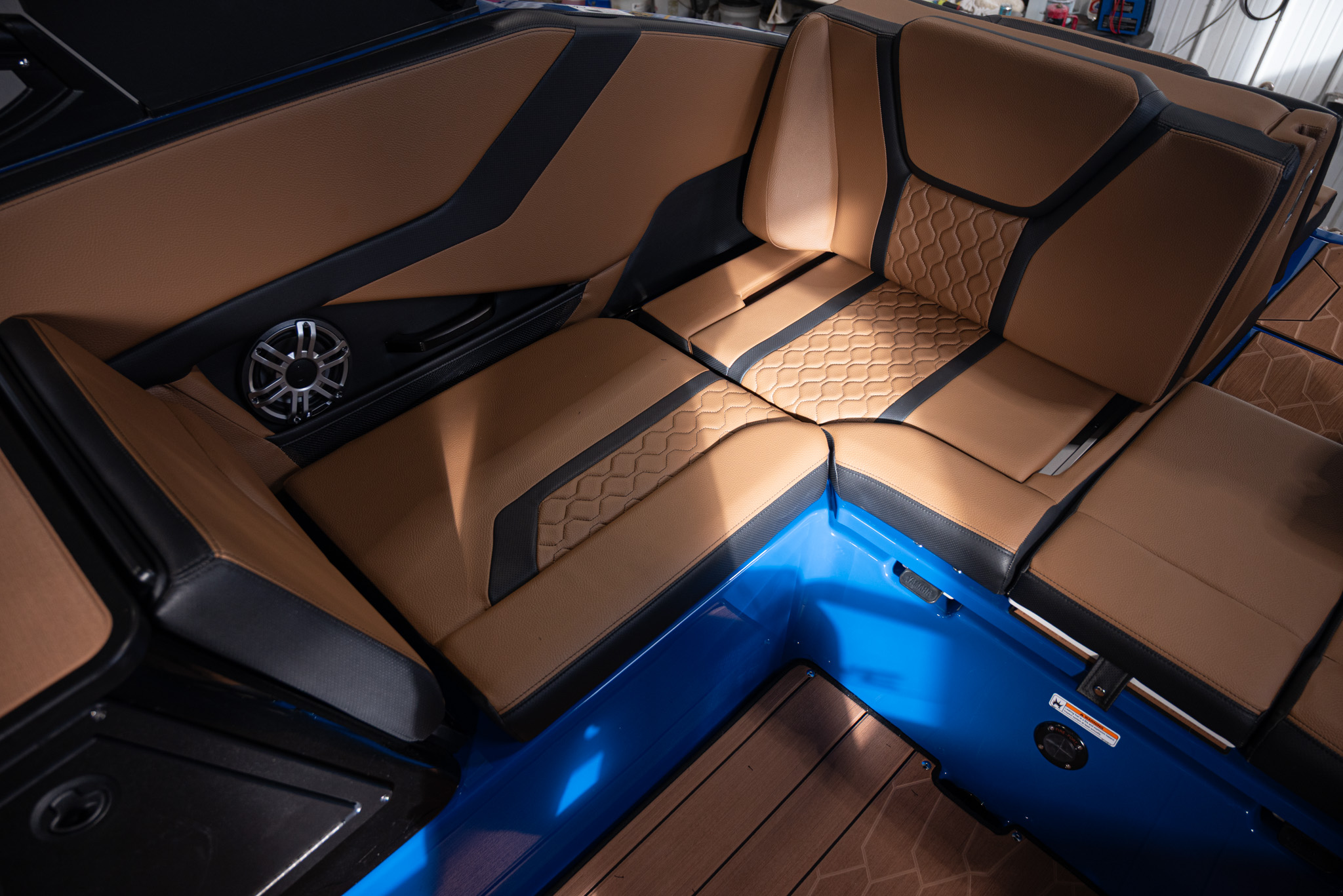 2026 Yamaha Boats 255XD BOAT