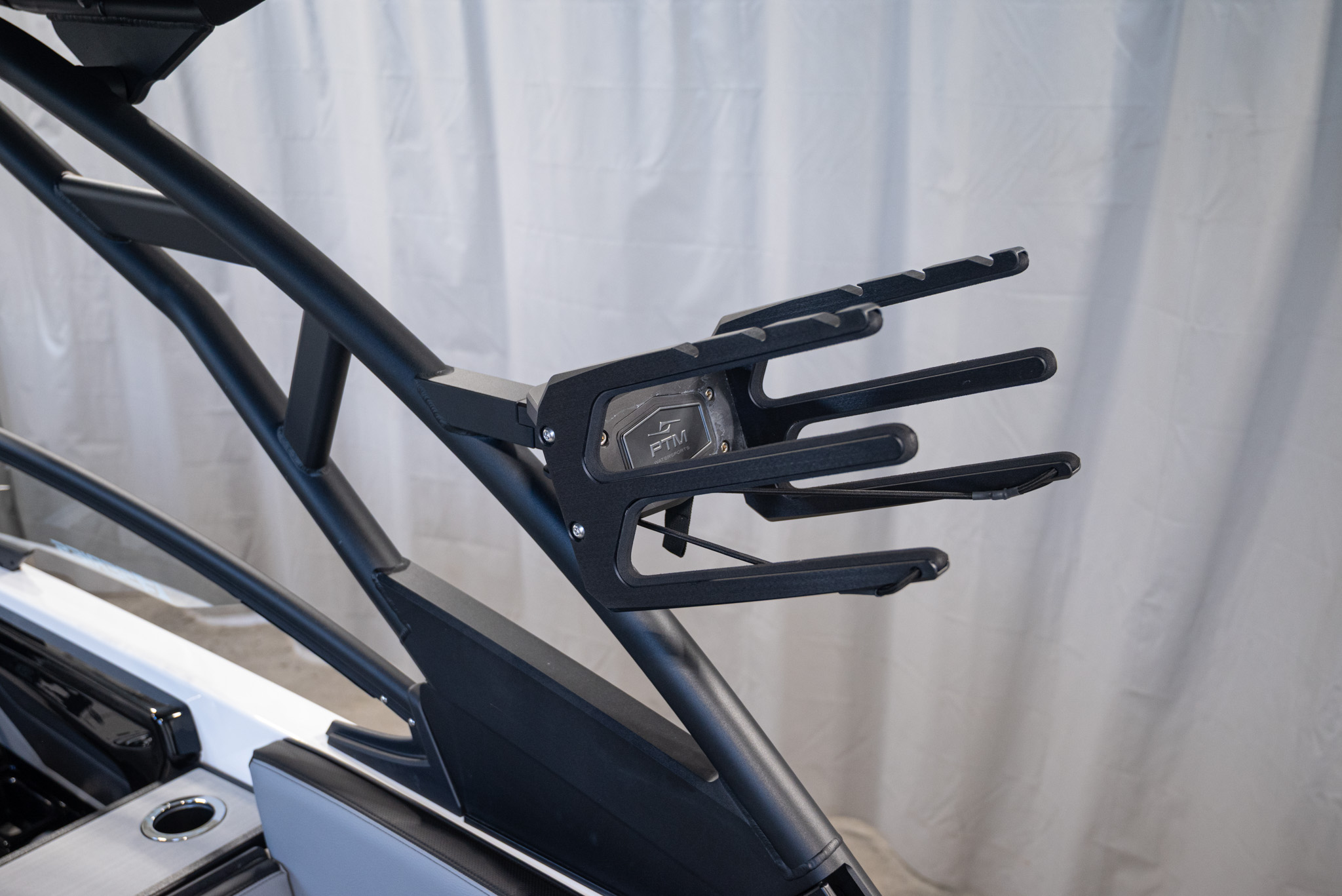 2026 Yamaha Boats 255XE BOAT