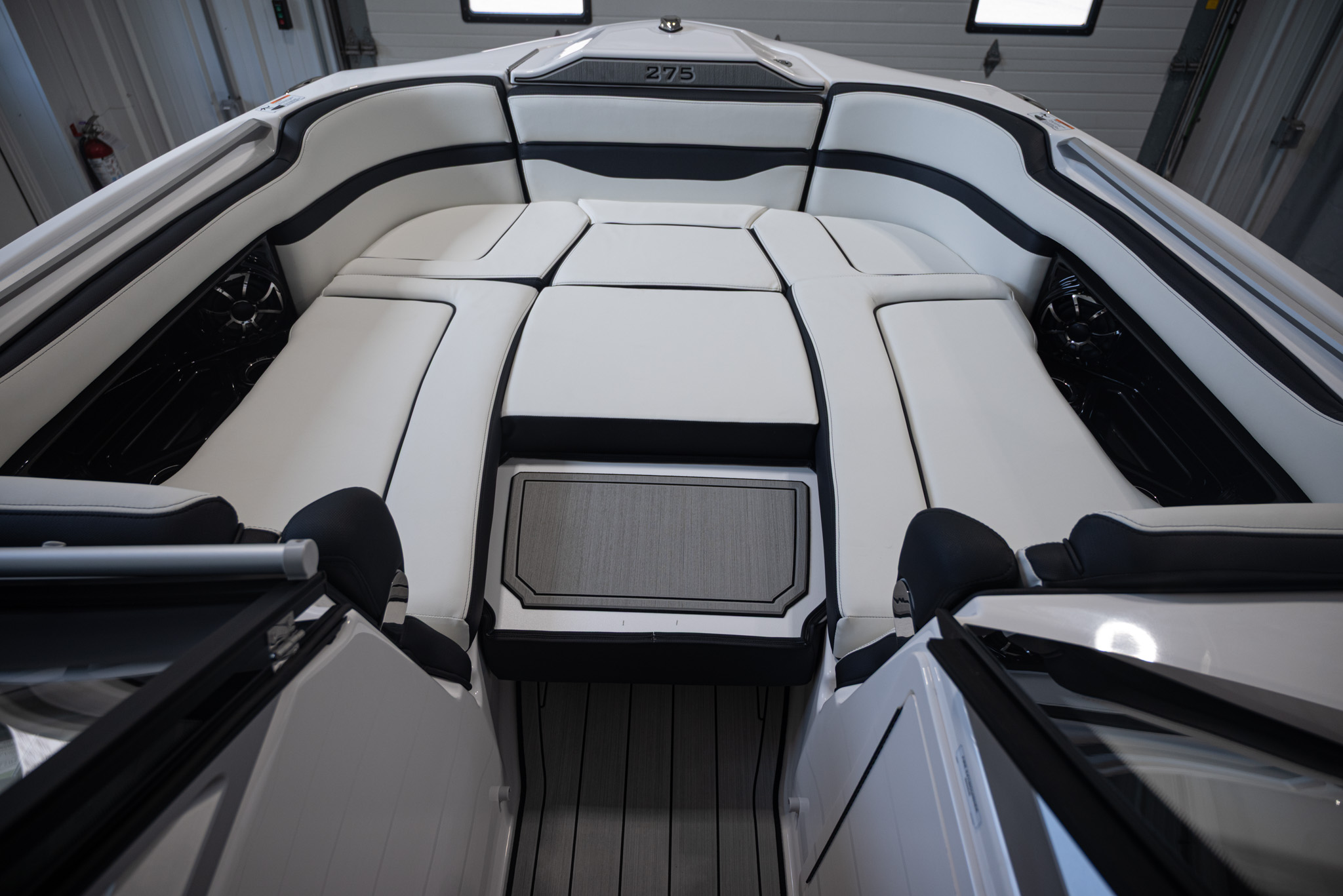 2026 Yamaha Boats 275SD BOAT