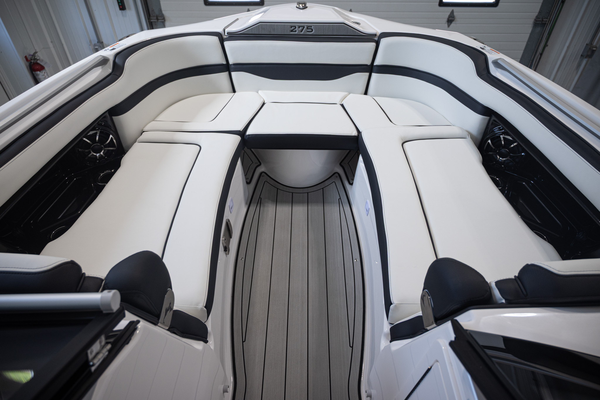 2026 Yamaha Boats 275SD BOAT