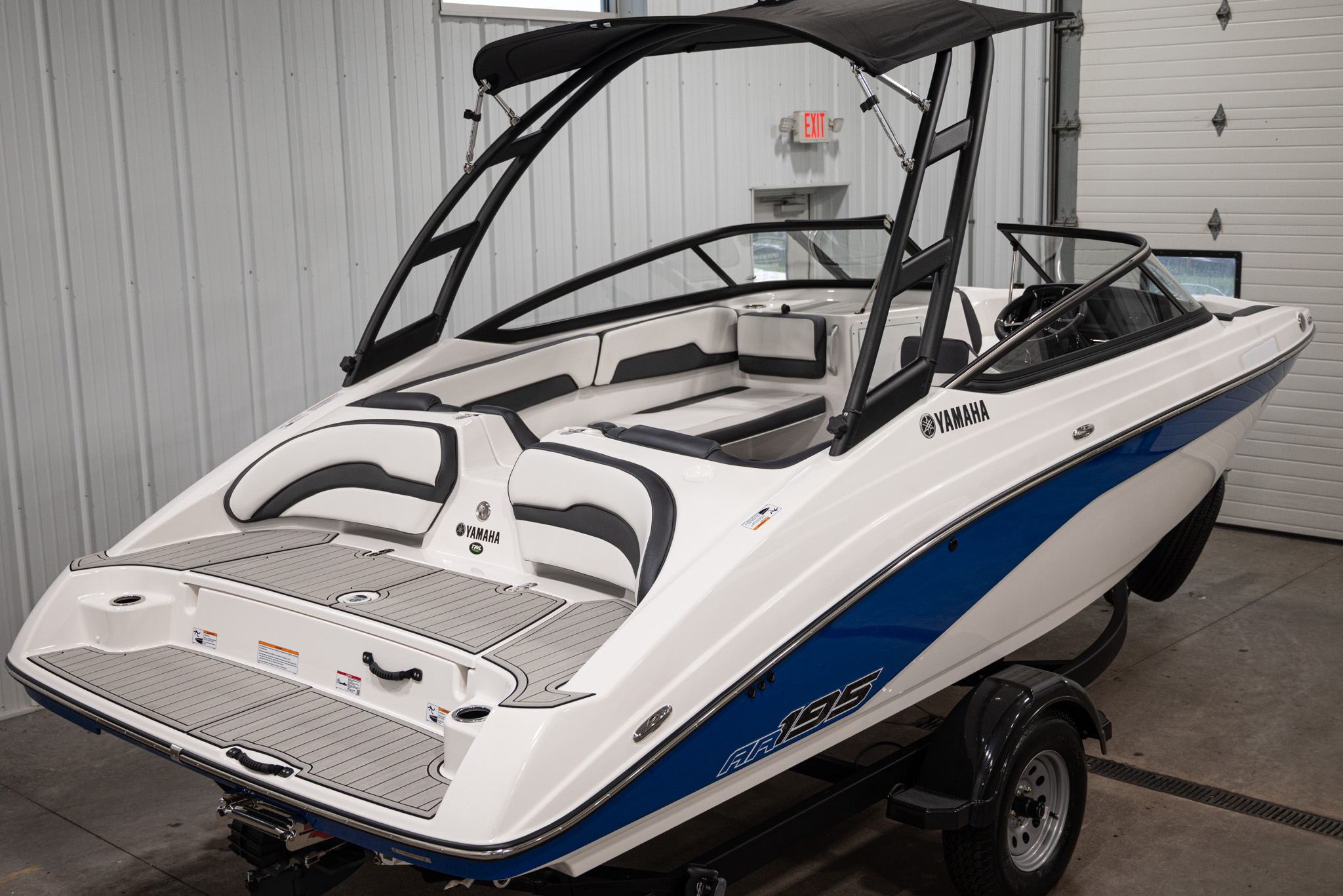 2026 Yamaha Boats AR195 BOAT
