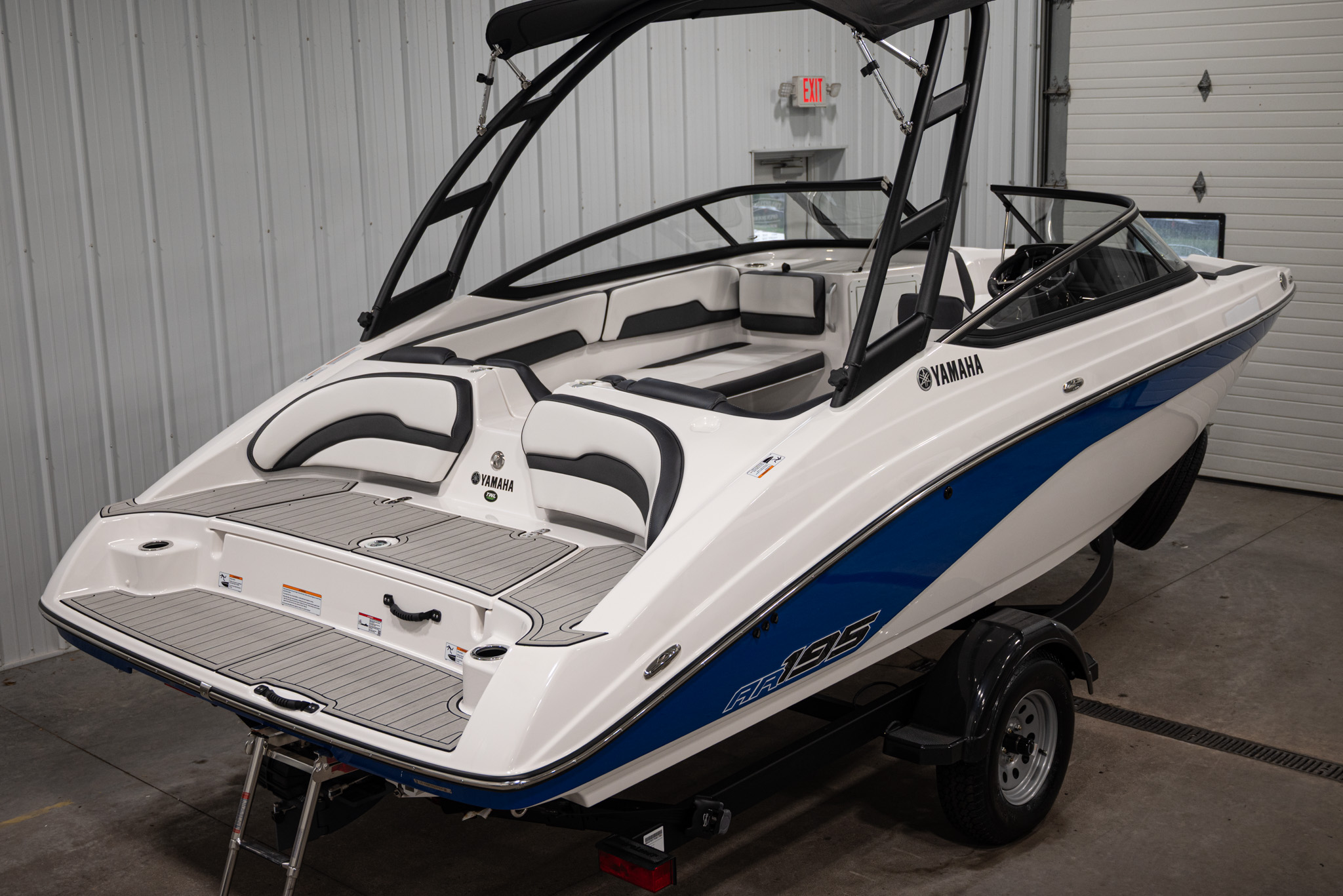 2026 Yamaha Boats AR195 BOAT