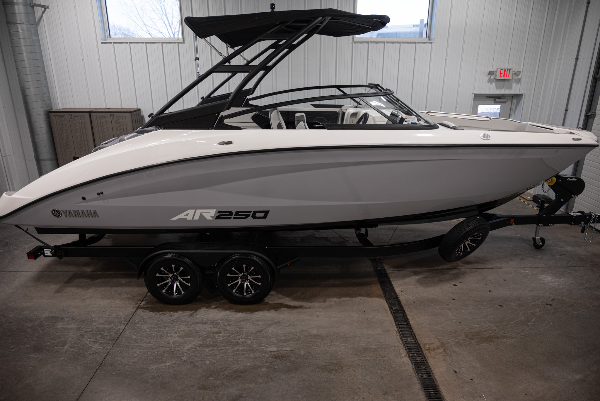 2026 Yamaha Boats AR250 BOAT