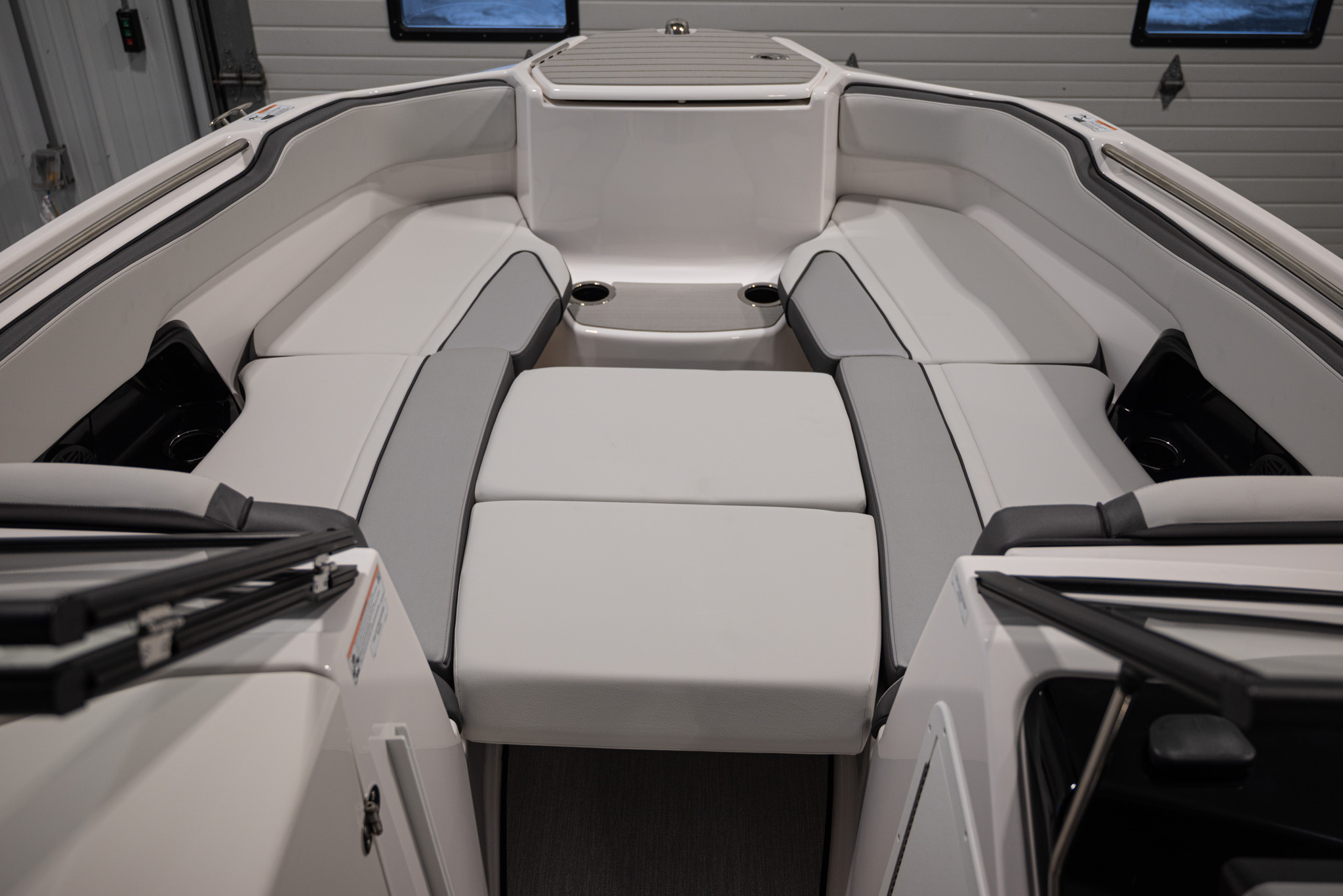 2026 Yamaha Boats AR250 BOAT