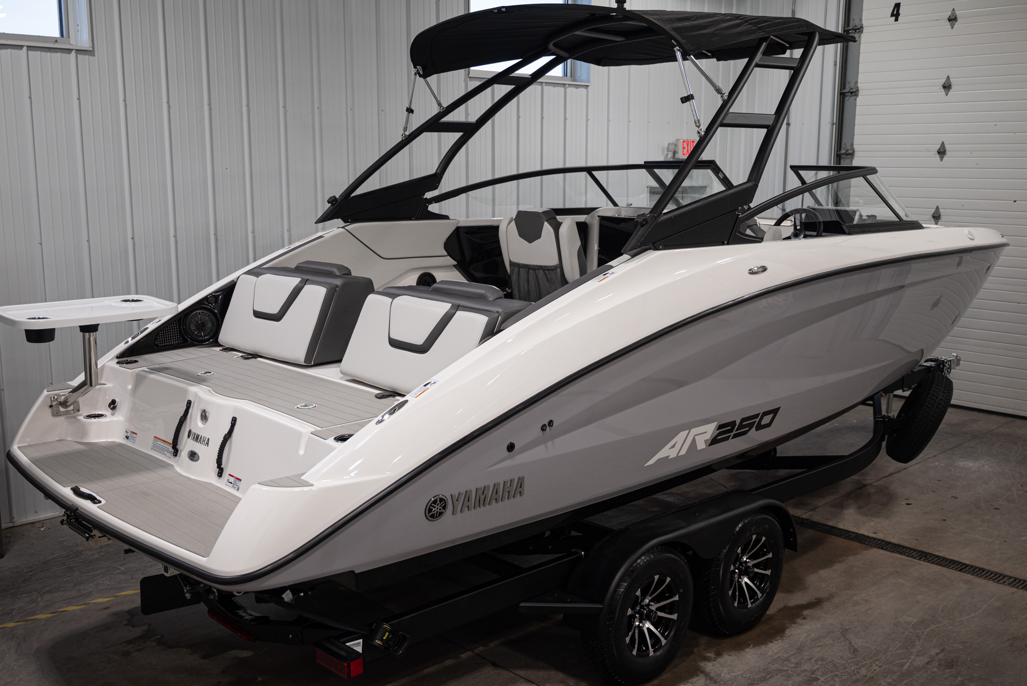 2026 Yamaha Boats AR250 BOAT