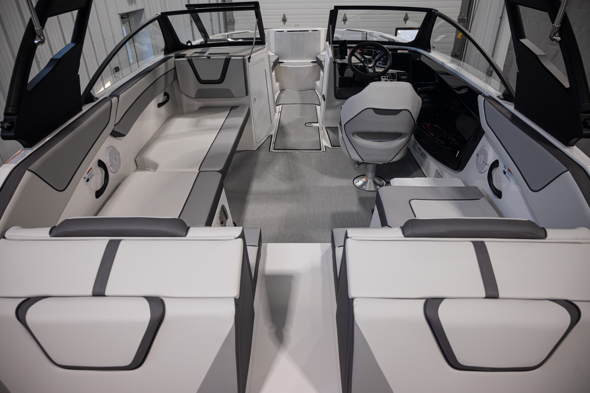 2026 Yamaha Boats AR220 BOAT