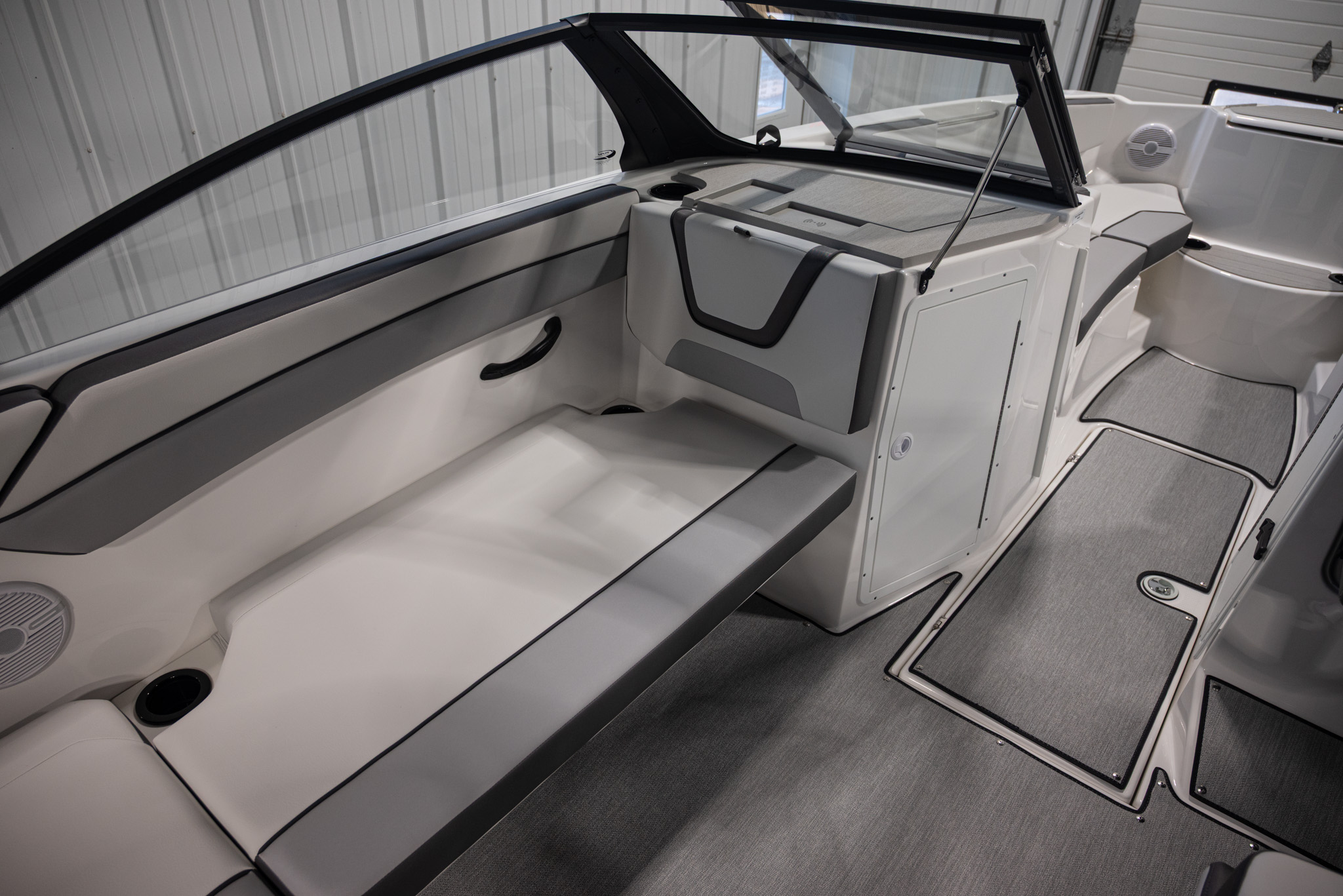 2026 Yamaha Boats AR220 BOAT