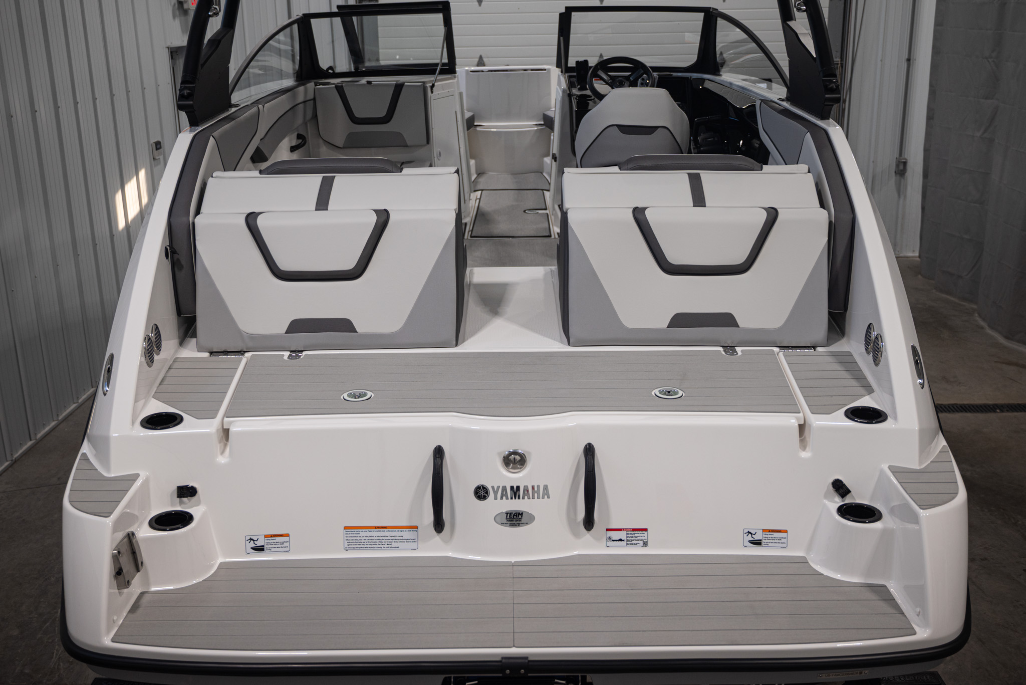 2026 Yamaha Boats AR220 BOAT