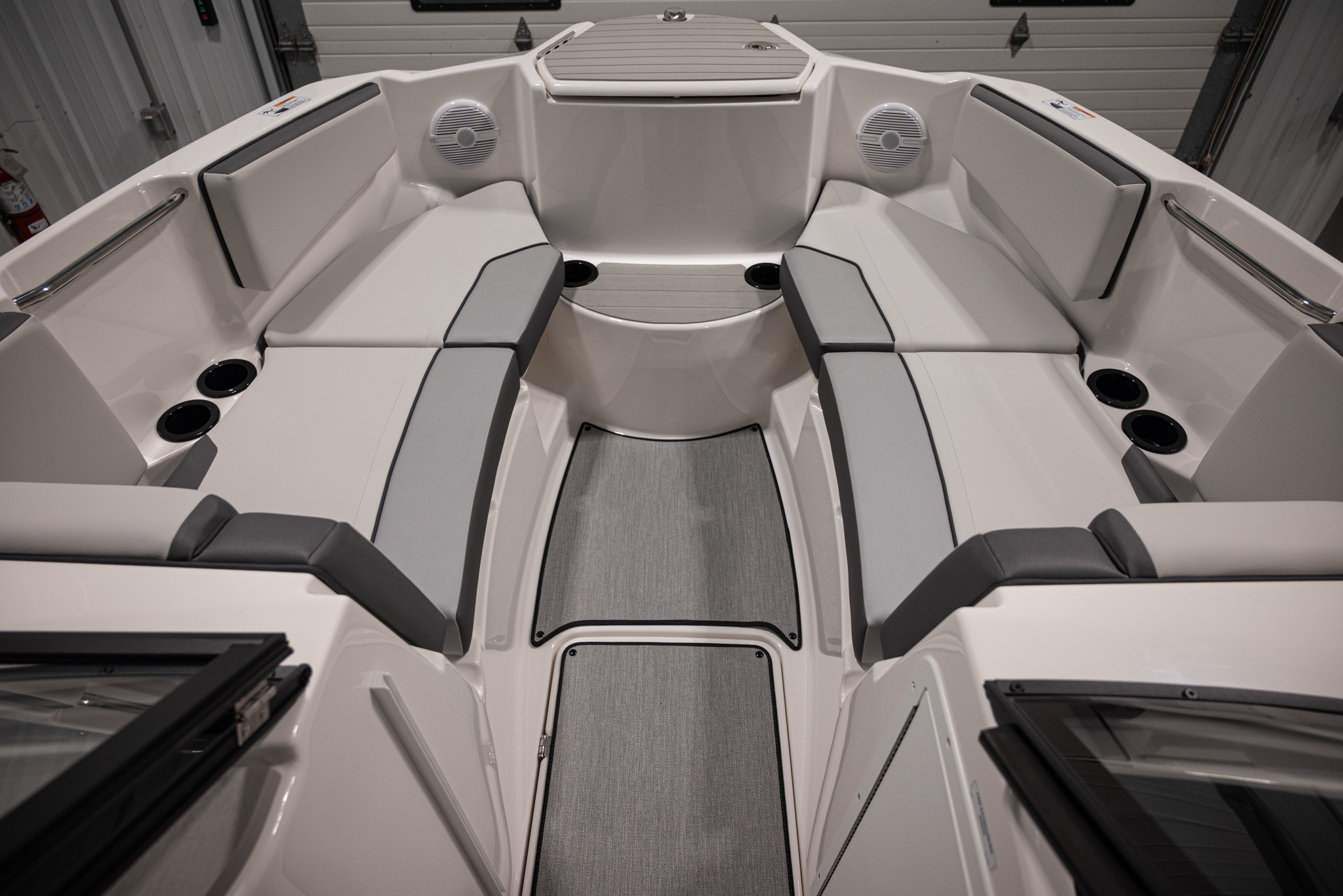 2026 Yamaha Boats SX220 BOAT