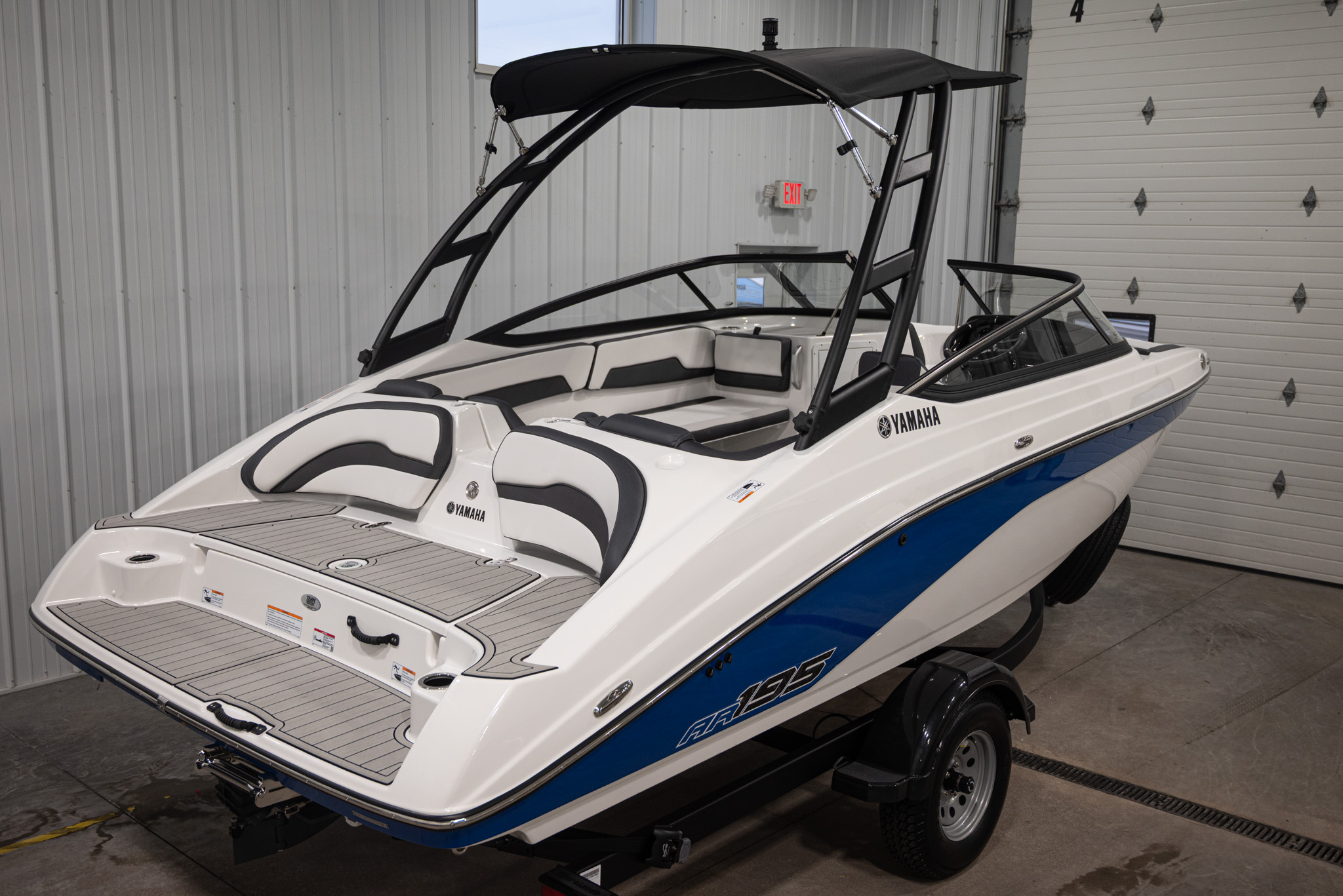 2026 Yamaha Boats AR195 BOAT
