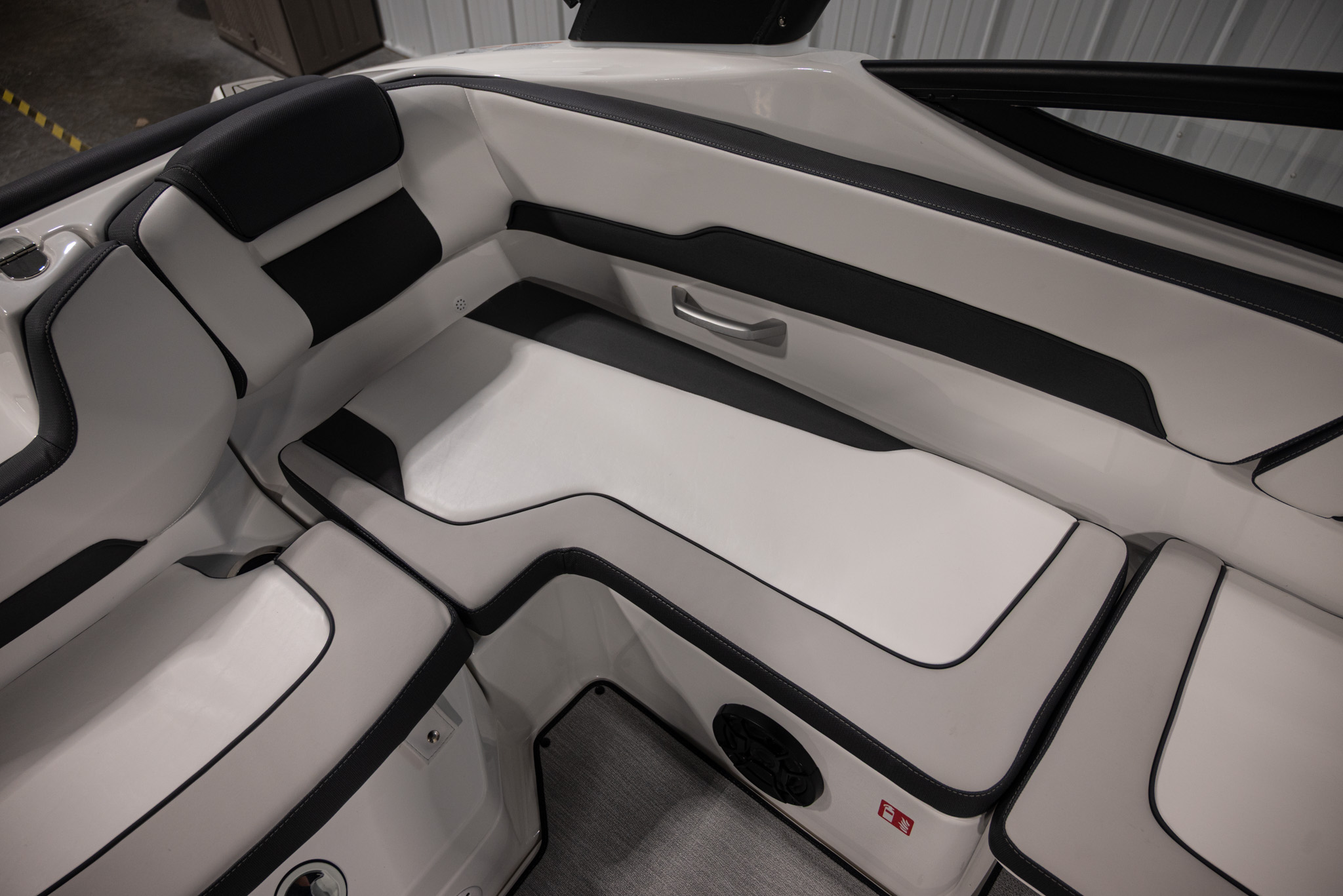 2026 Yamaha Boats AR195 BOAT