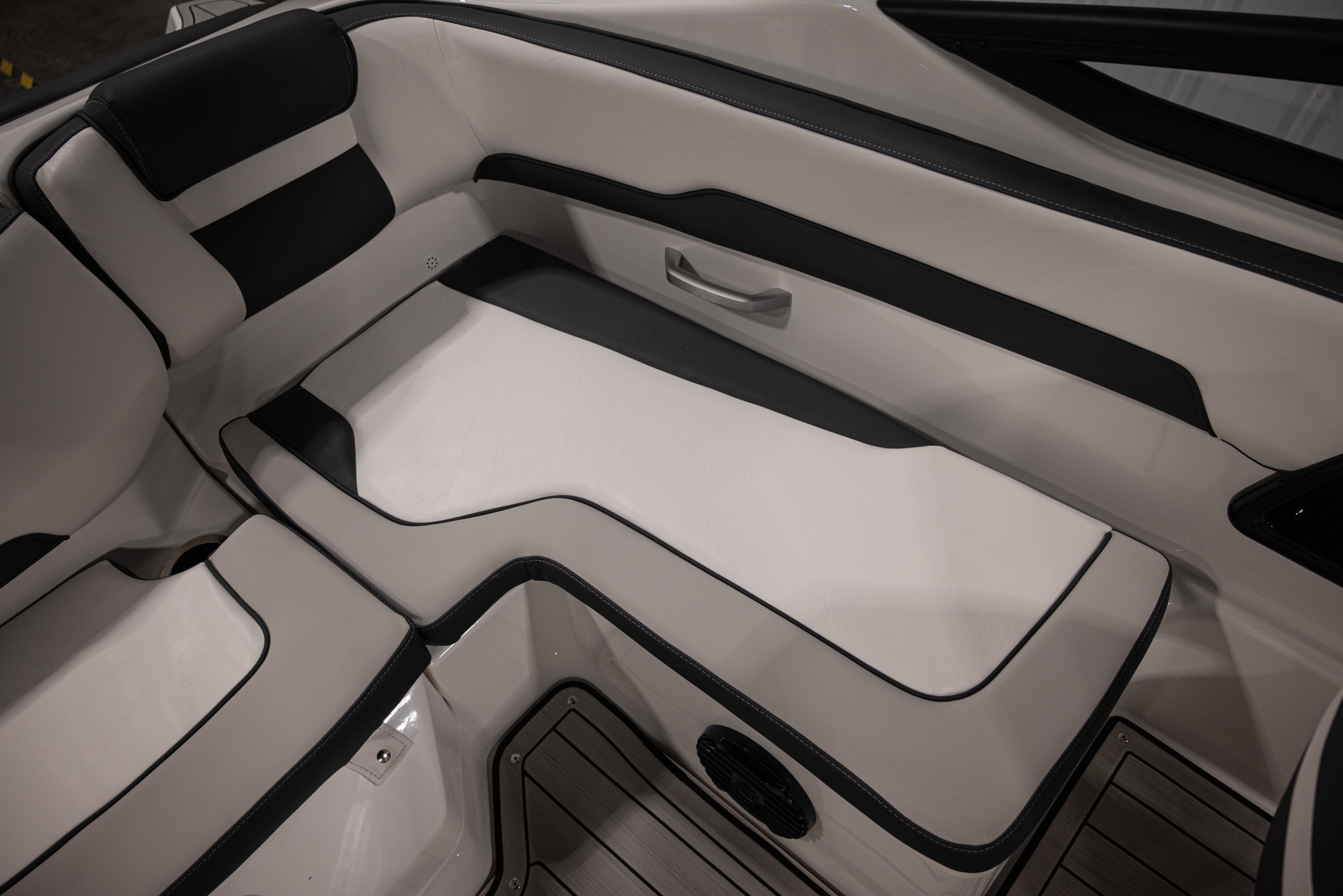 2026 Yamaha Boats 195S BOAT