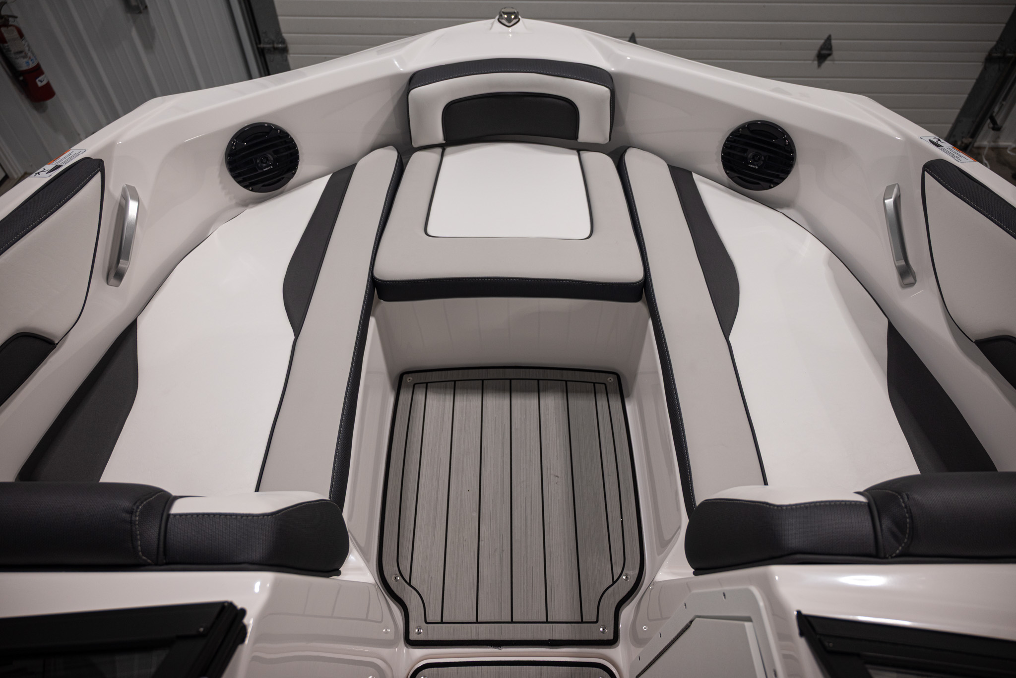 2026 Yamaha Boats 195S BOAT