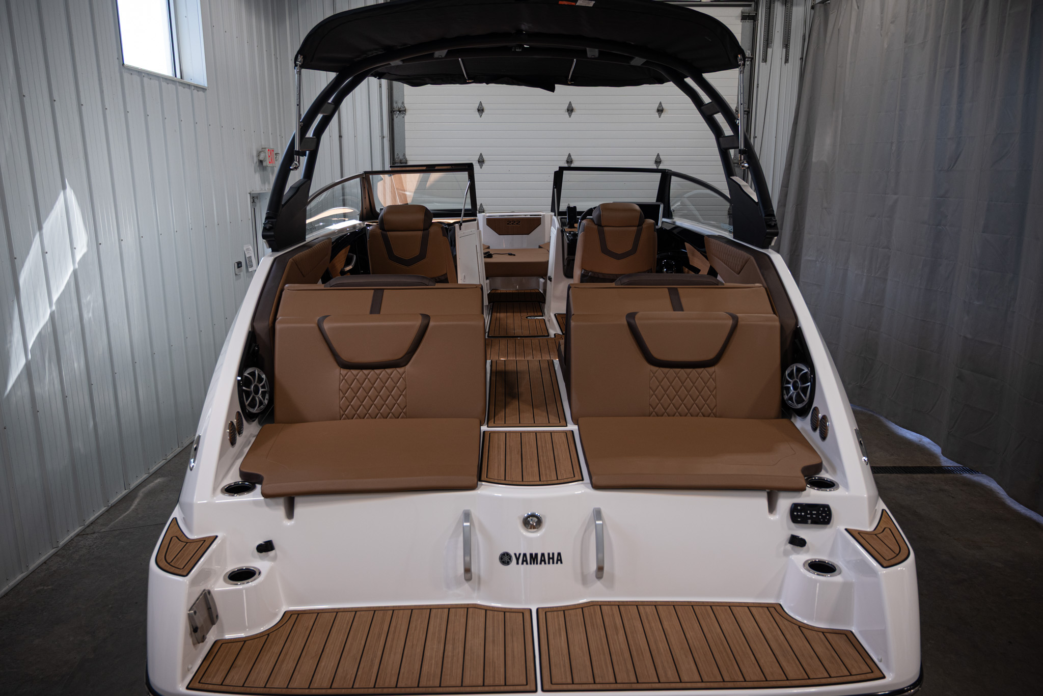 2024 Yamaha Boats 222SE BOAT