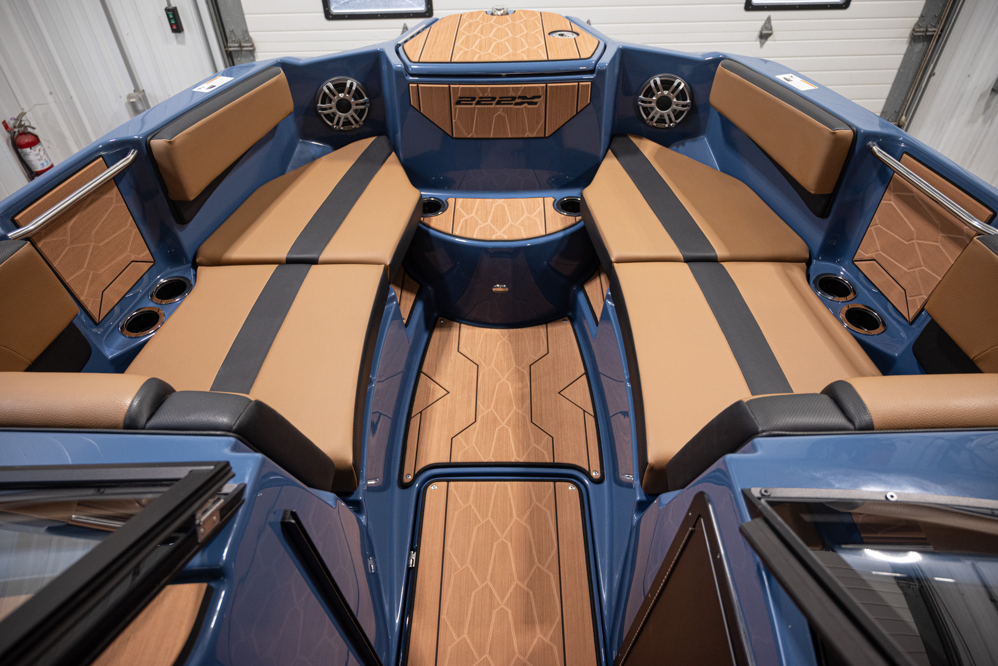 2026 Yamaha Boats 222XE BOAT