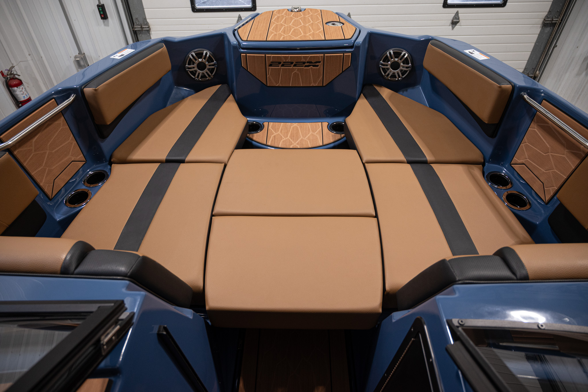 2026 Yamaha Boats 222XE BOAT