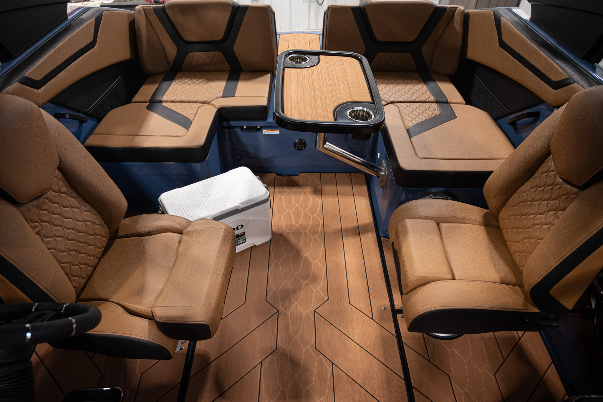 2026 Yamaha Boats 222XE BOAT
